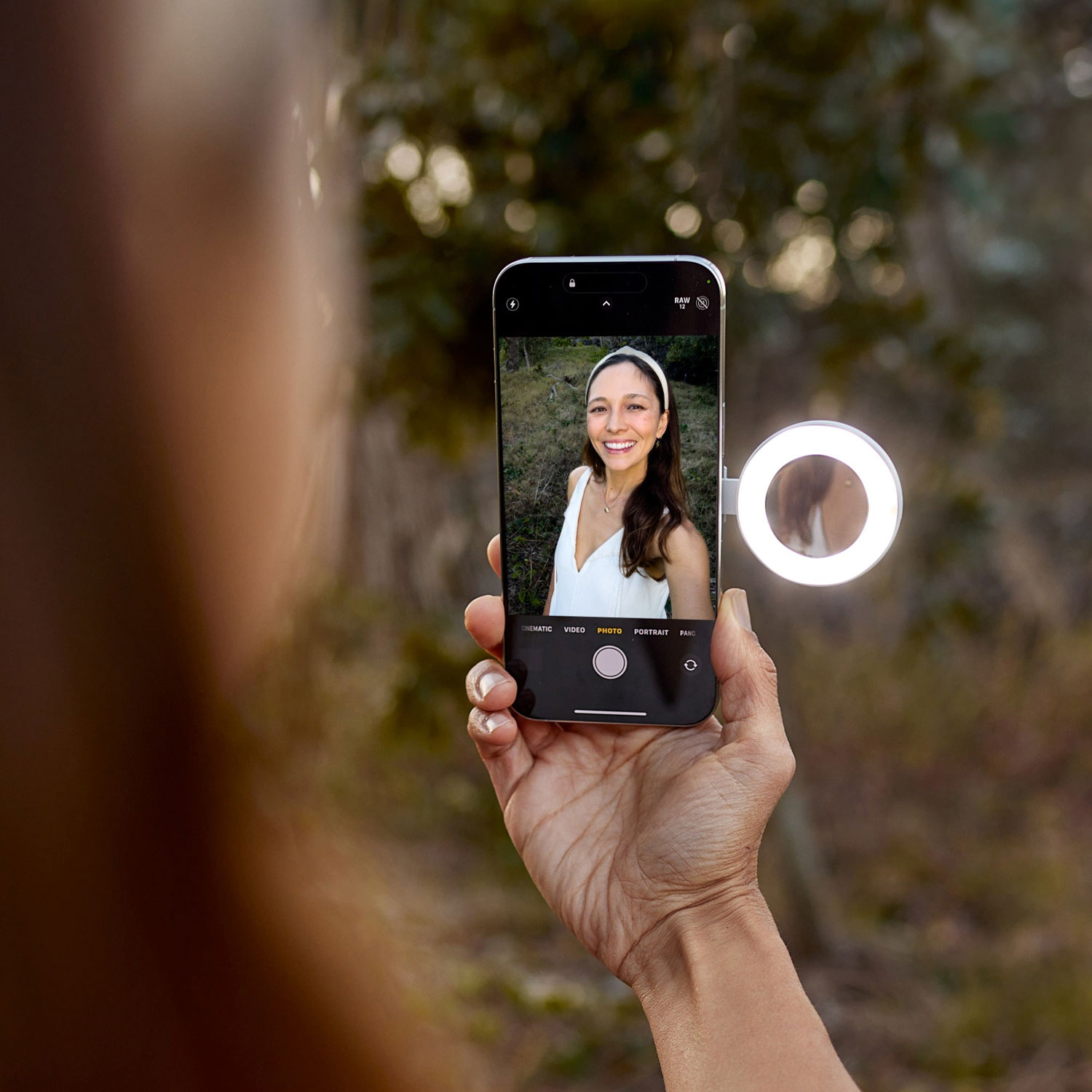 ShiftCam SnapPocket Smartphone Magnetic Mount Light with Mirror - Stone