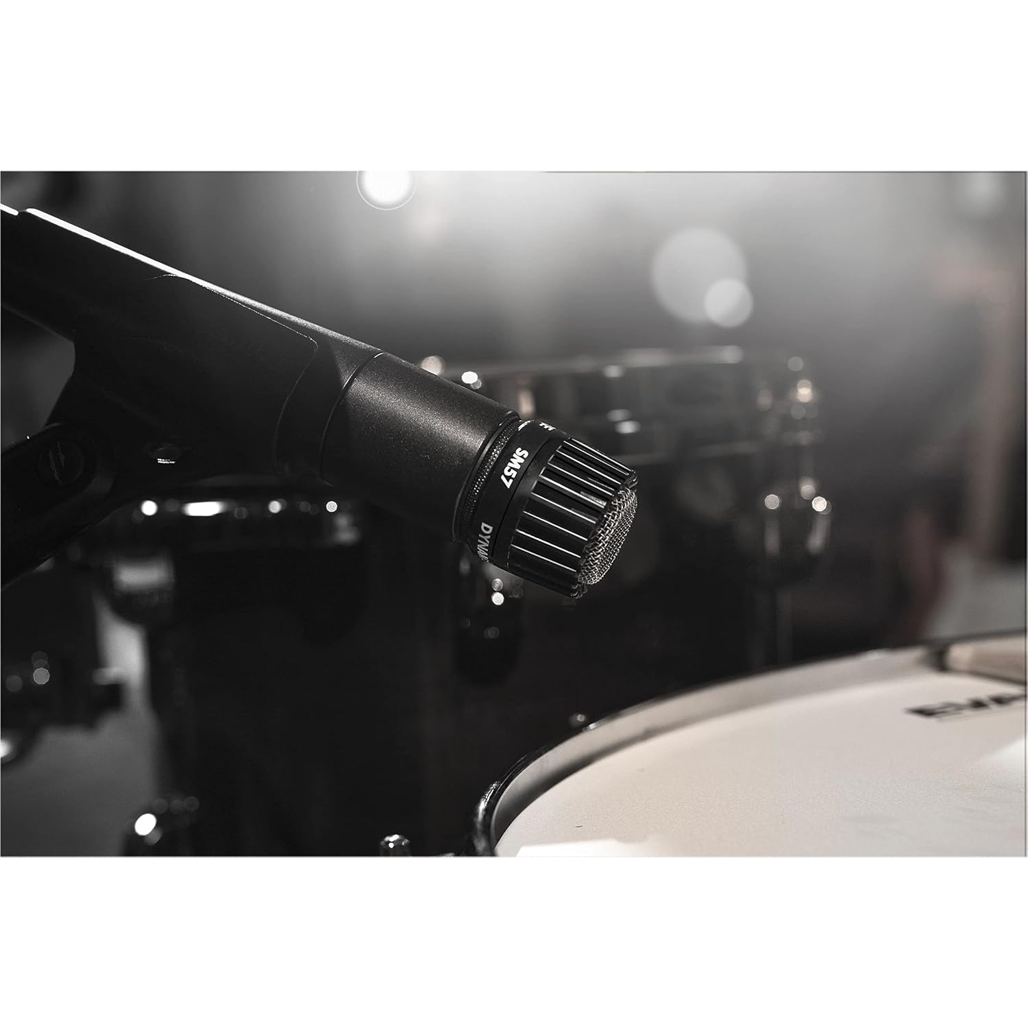 Shure SM57 Dynamic Instrument Mic, Professional Quality and Versatility for Live Performances and Recording