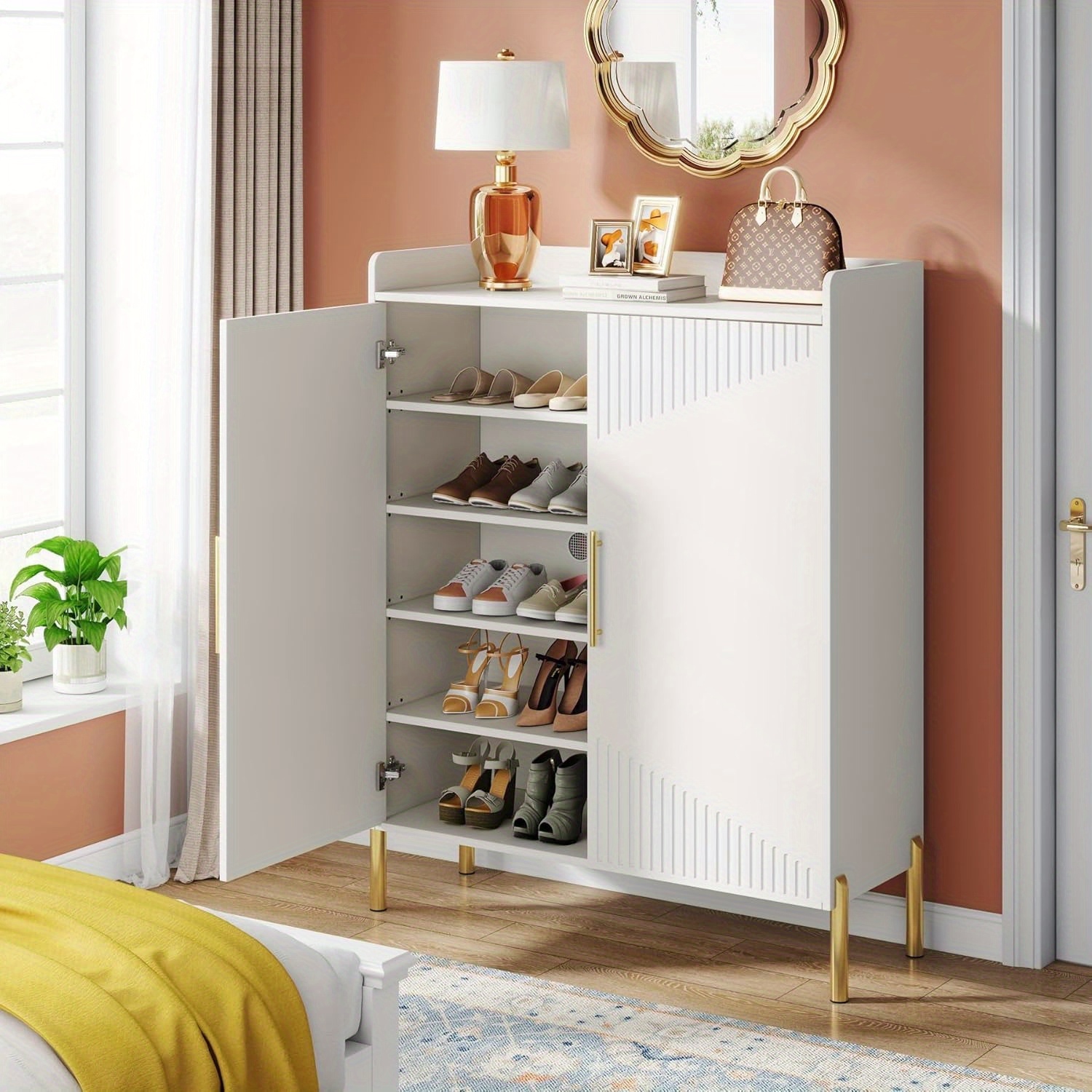 Grande armoire à chaussures avec portes Lantine, armoire de rangement à chaussures à 6 niveaux avec tablettes, 30 range-chaussures moderne pour