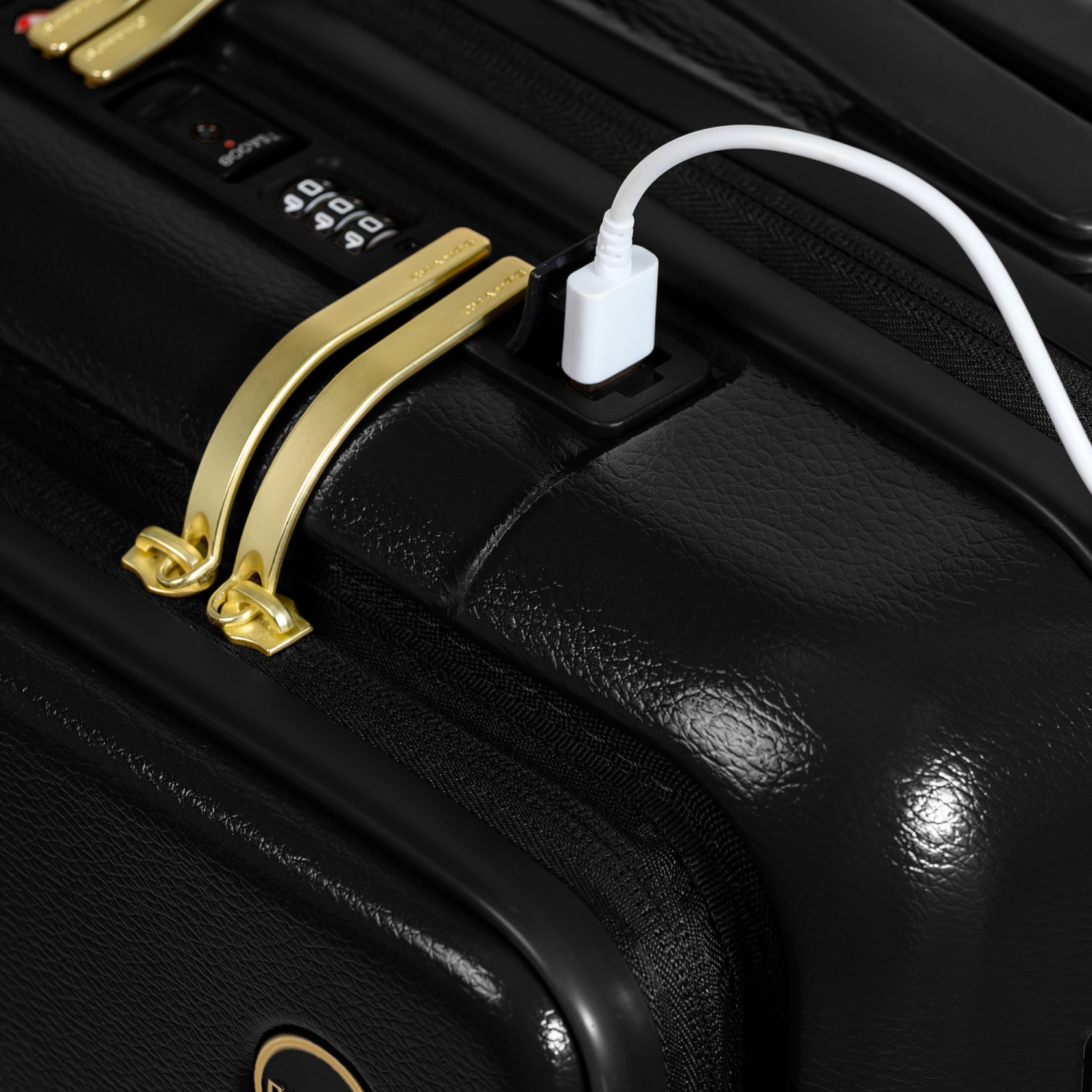 CHAMPS Onyx Carry-on-Black