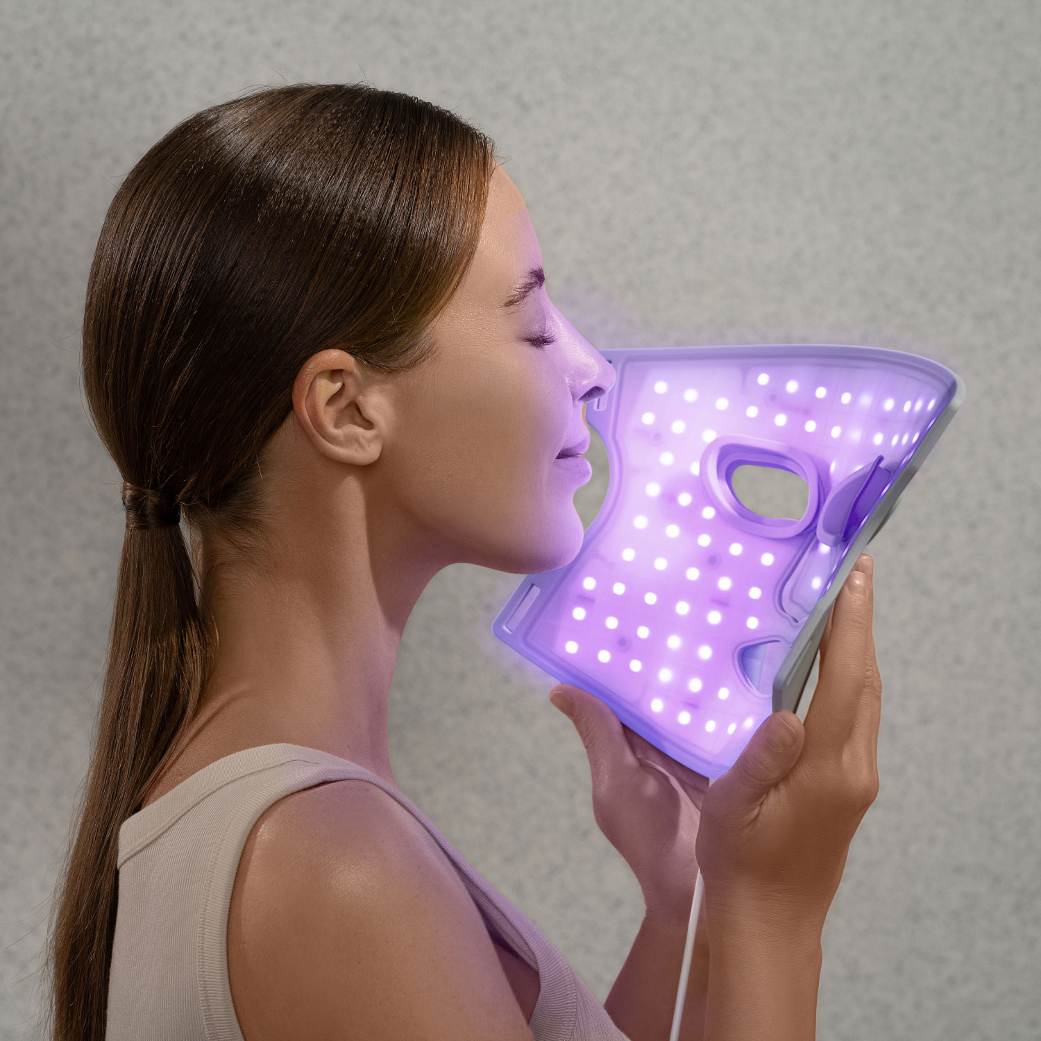 Masque de luminothérapie à DEL de Nanoleaf - Partenaire de détail exclusif