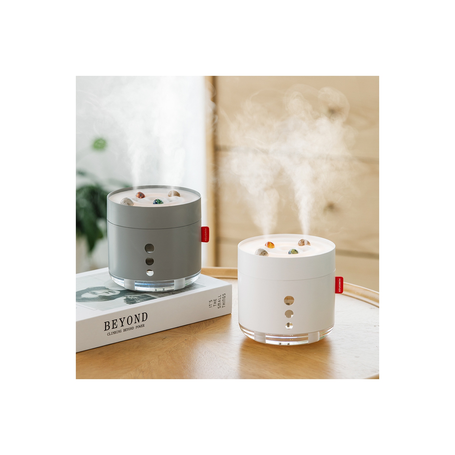 Xingchen Humidifier Double Spray Mist Desktop Snow Mountain Wireless Charging Small [Plug-in - White]