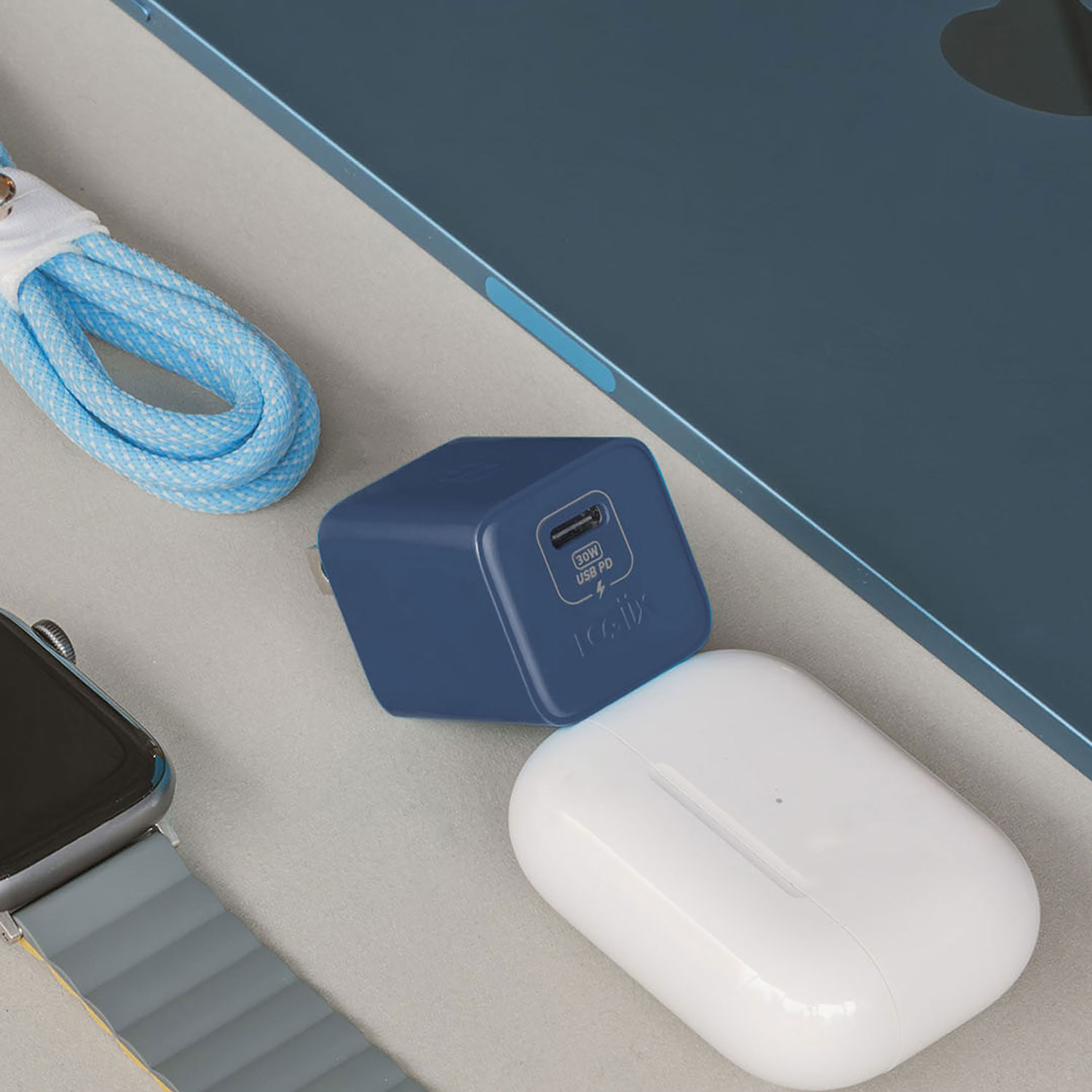 LOGiiX Vibrance Power Cube 30W USB-C Wall Charger - Midnight Blue