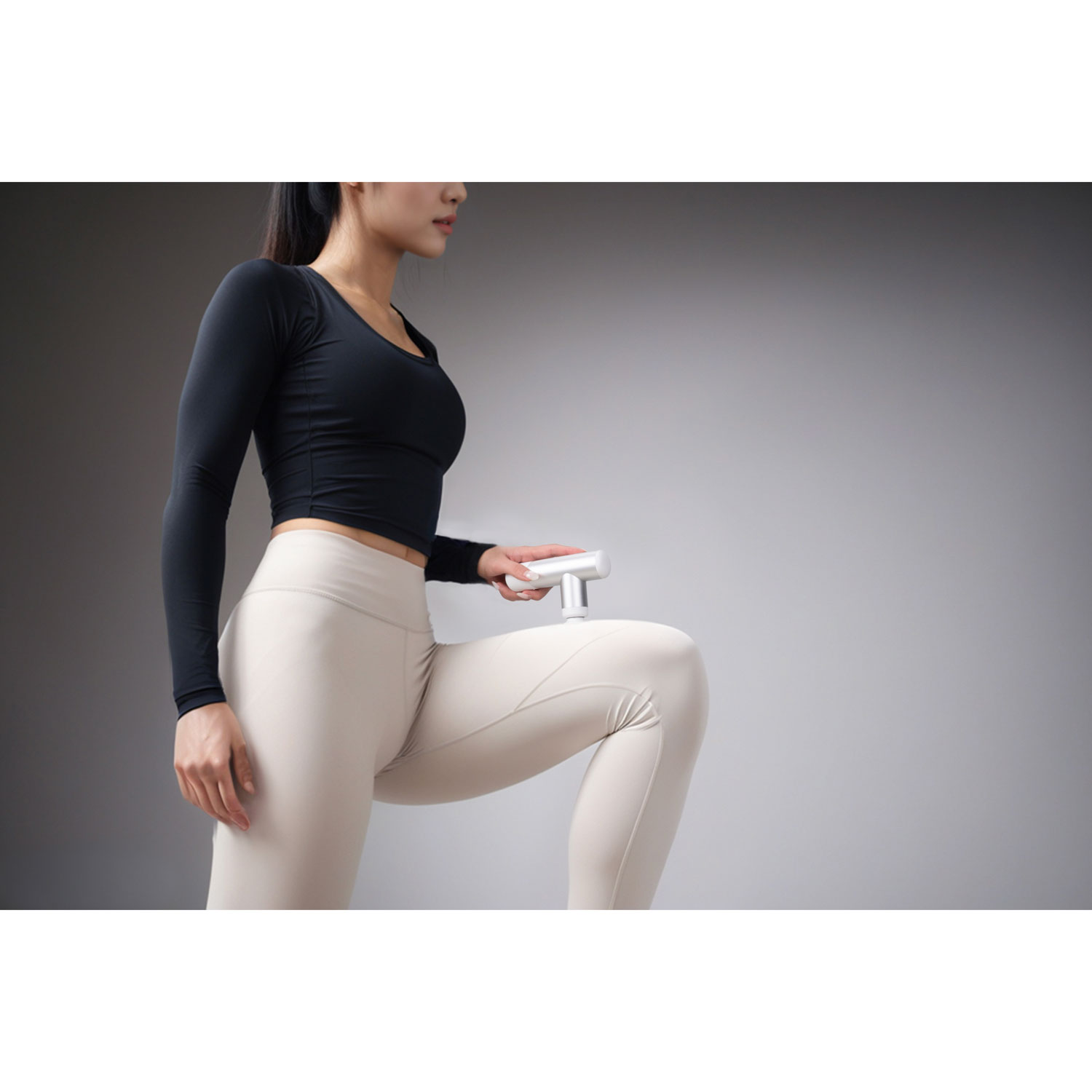 Appareil de massage 3 portatif à percussions Mini 3 de KICA - Argent