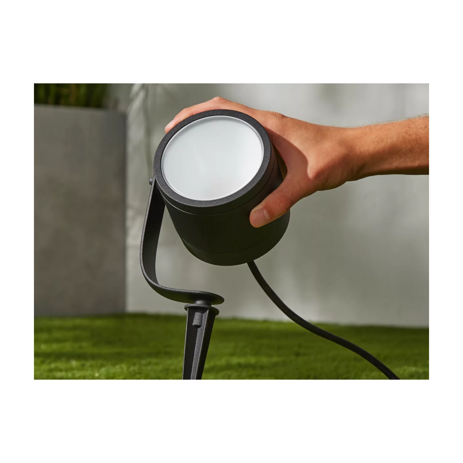 Ensemble de projecteur d'extérieur Hue Lily XL blanc et couleur de Philips