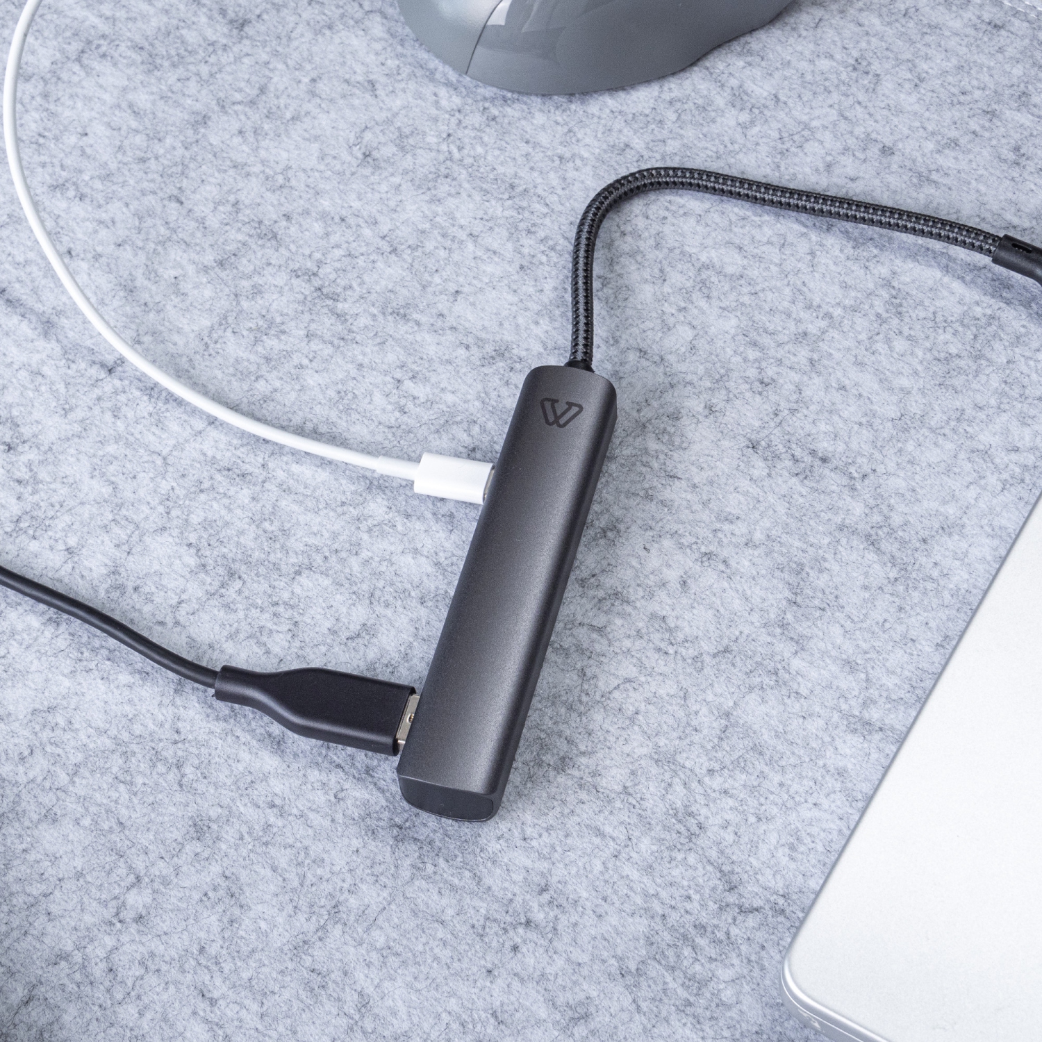 Bluediamond Slim 4-in-1 USB-C Expansion Hub + PD