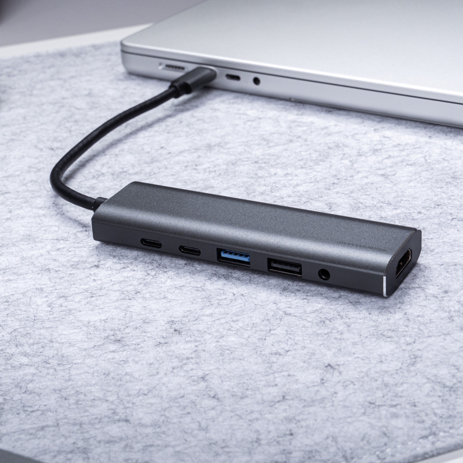 Bluediamond 6-in-1 USB-C Docking Station + PD