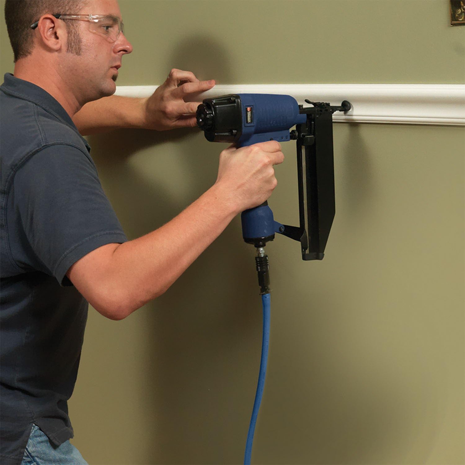 Campbell Hausfeld Quiet Air Compressor, 6 Gallon Pancake, Half The Noise, 4X Life, All The Power