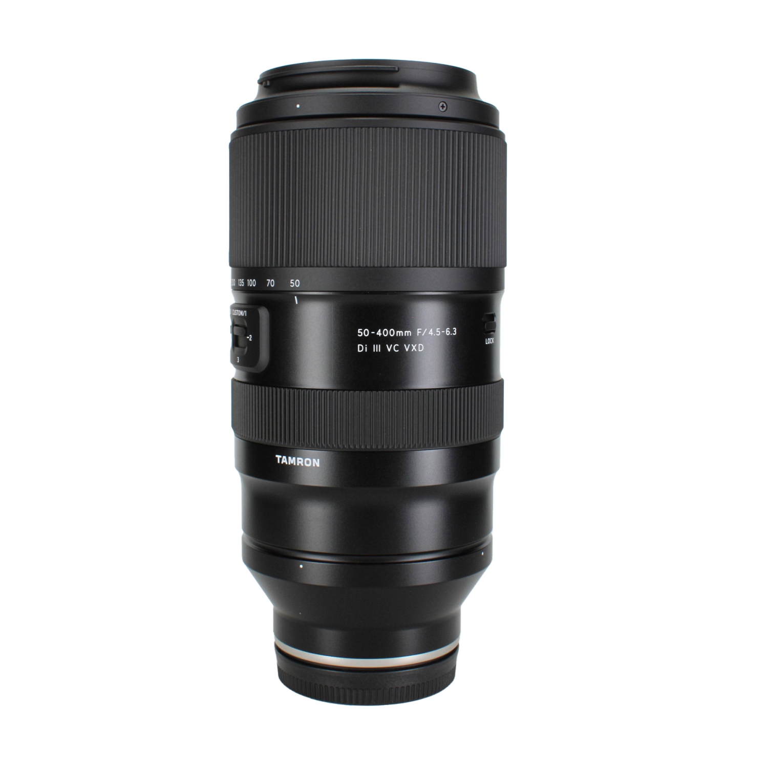 Objectif 50-400&nbsp;mm f/4,5-6,3 Di III VC VXD de Tamron + sac à dos à bandoulière + plus