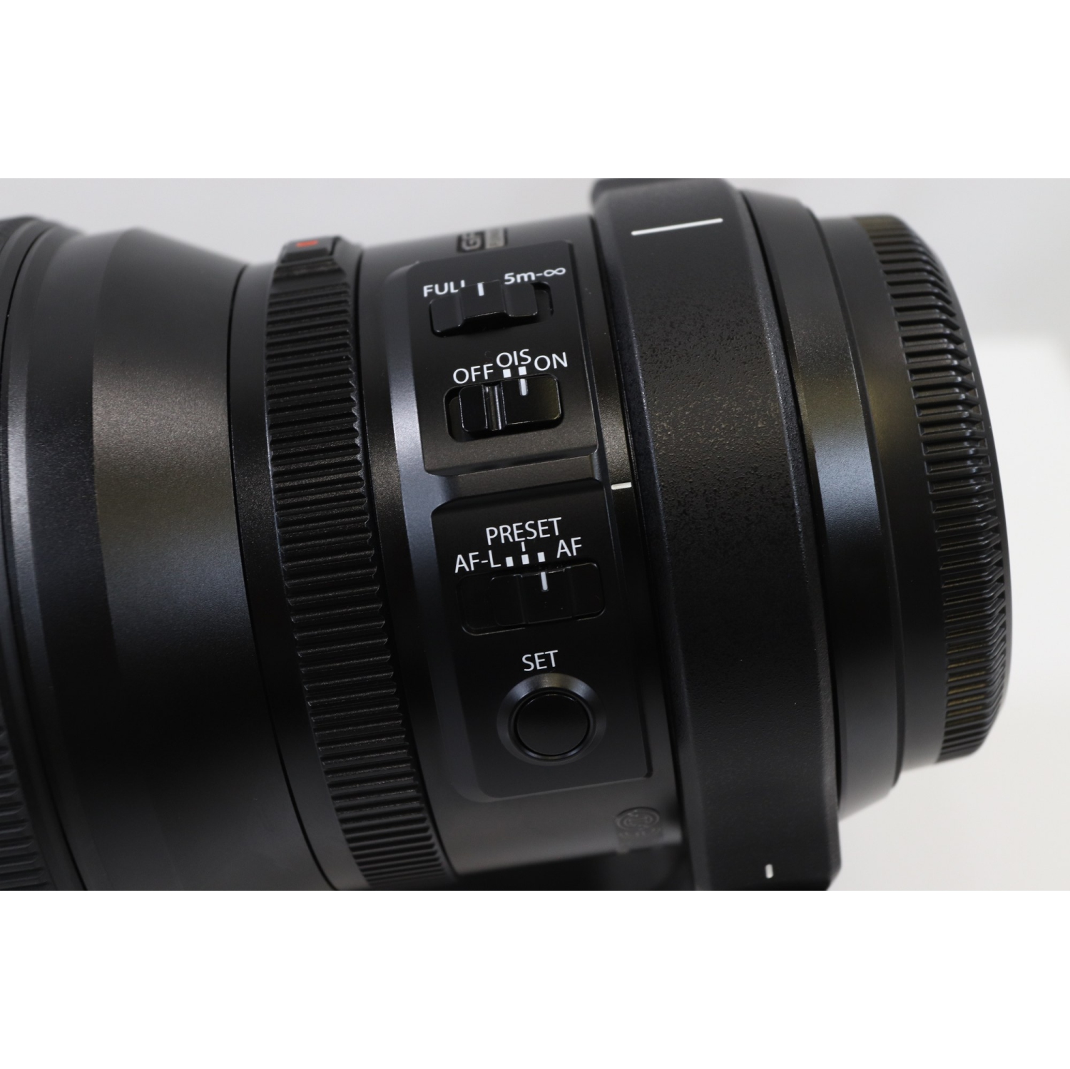 Remis à neuf - Objectif Fujinon 250&nbsp;mm F4 R LM OIS WR de Fujifilm avec boîte et accessoires