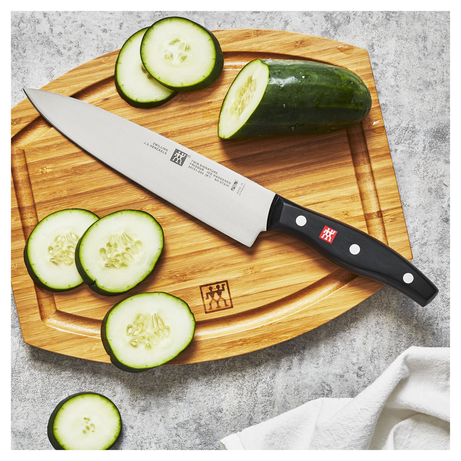 ZWILLING TWIN Signature 8 inch Chef's Knife