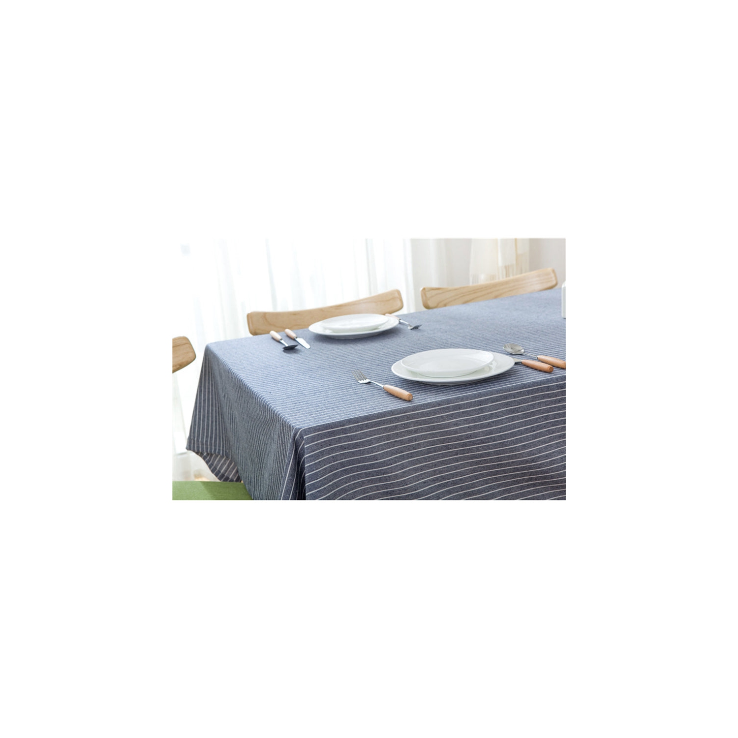 Nappe en coton rayé bleu marine de PANDACO