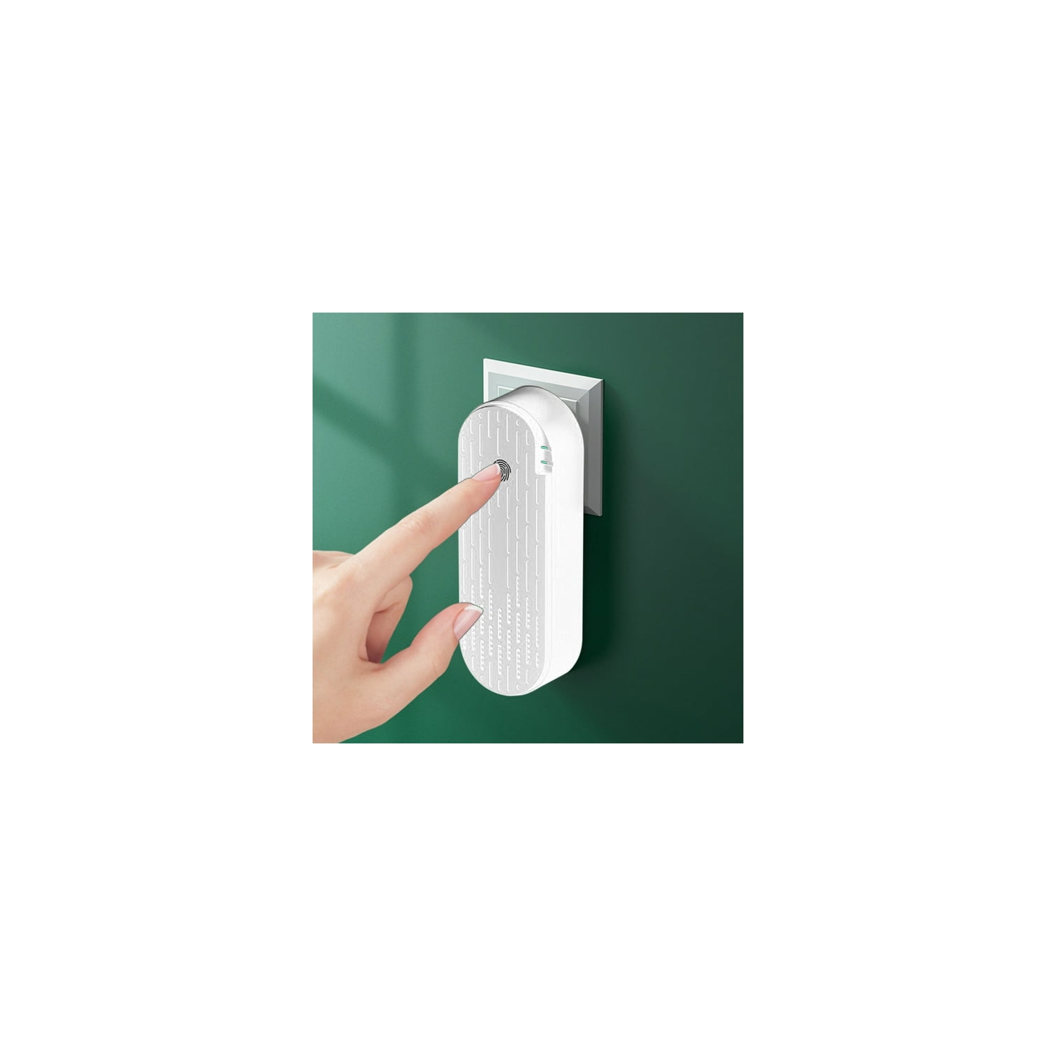 Portable air purifier for home use, using negative ion technology, quiet operation, simple design, effective removal of odors and dust, suitable for