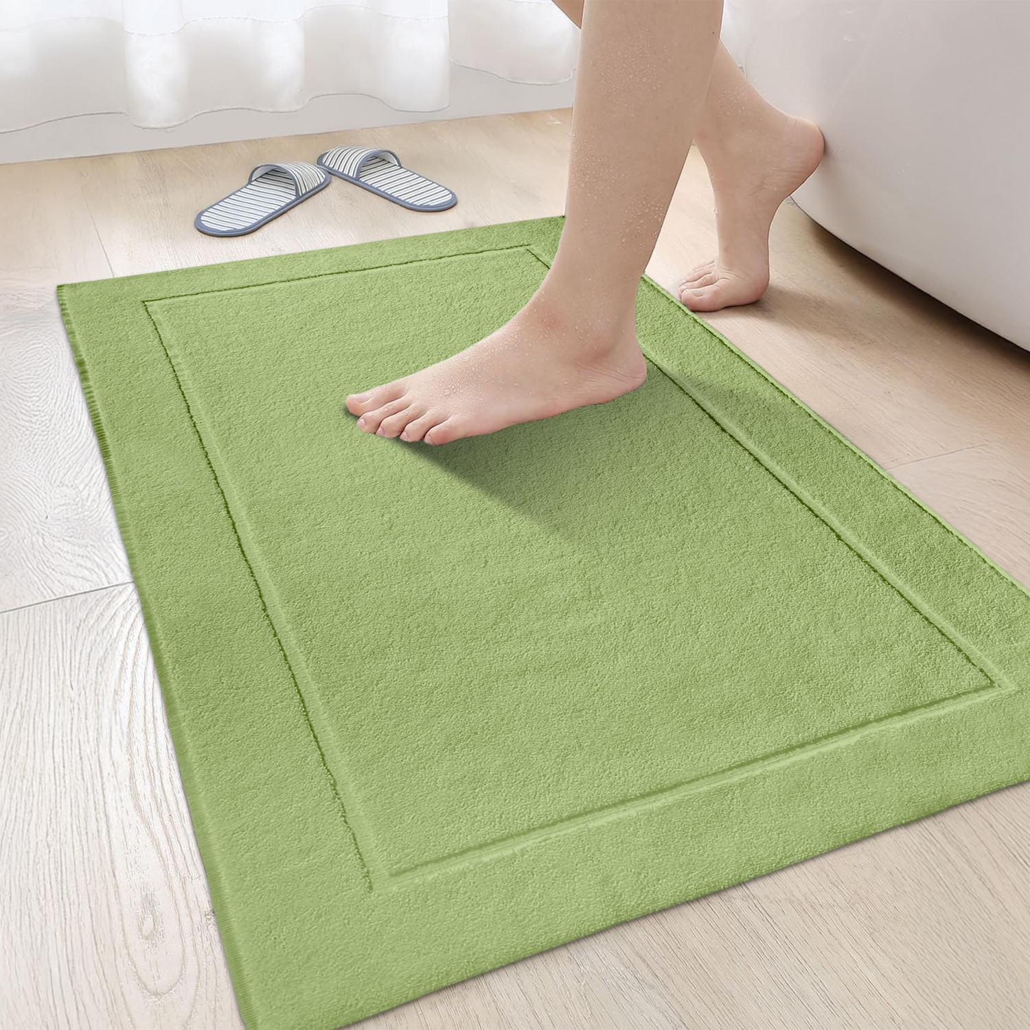Tapis de bain Yukon en lin canadien, paq. 2, 20 x 34&nbsp;po, lavable, doux, séchage rapide, cadre photo, vert sauge