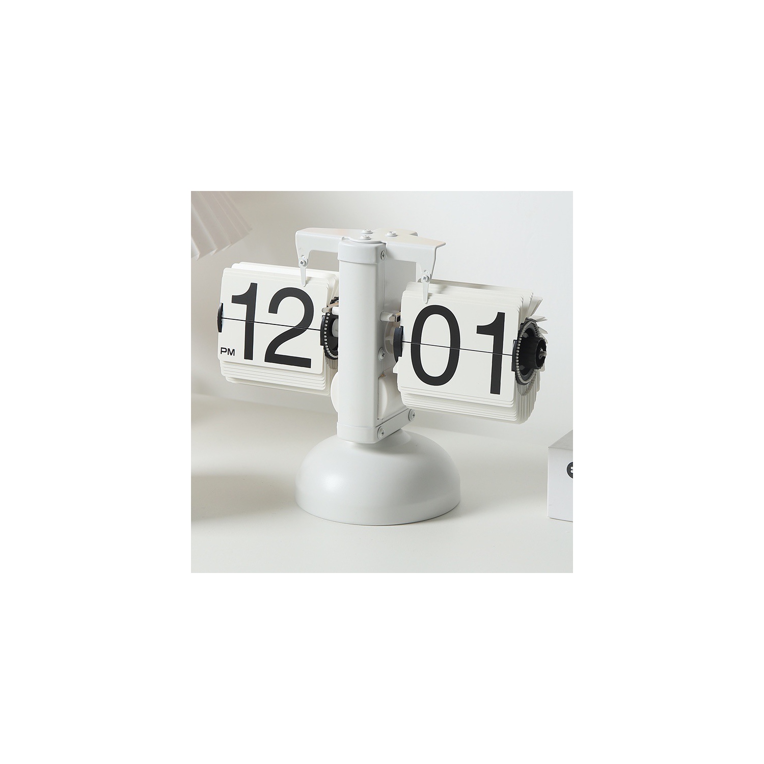 Balanced Page Turning Digital Clock, Creative Mechanical Retro Style Desk Clock Durable Automatic Page Turning Desk Clock Home Decoration Suitable