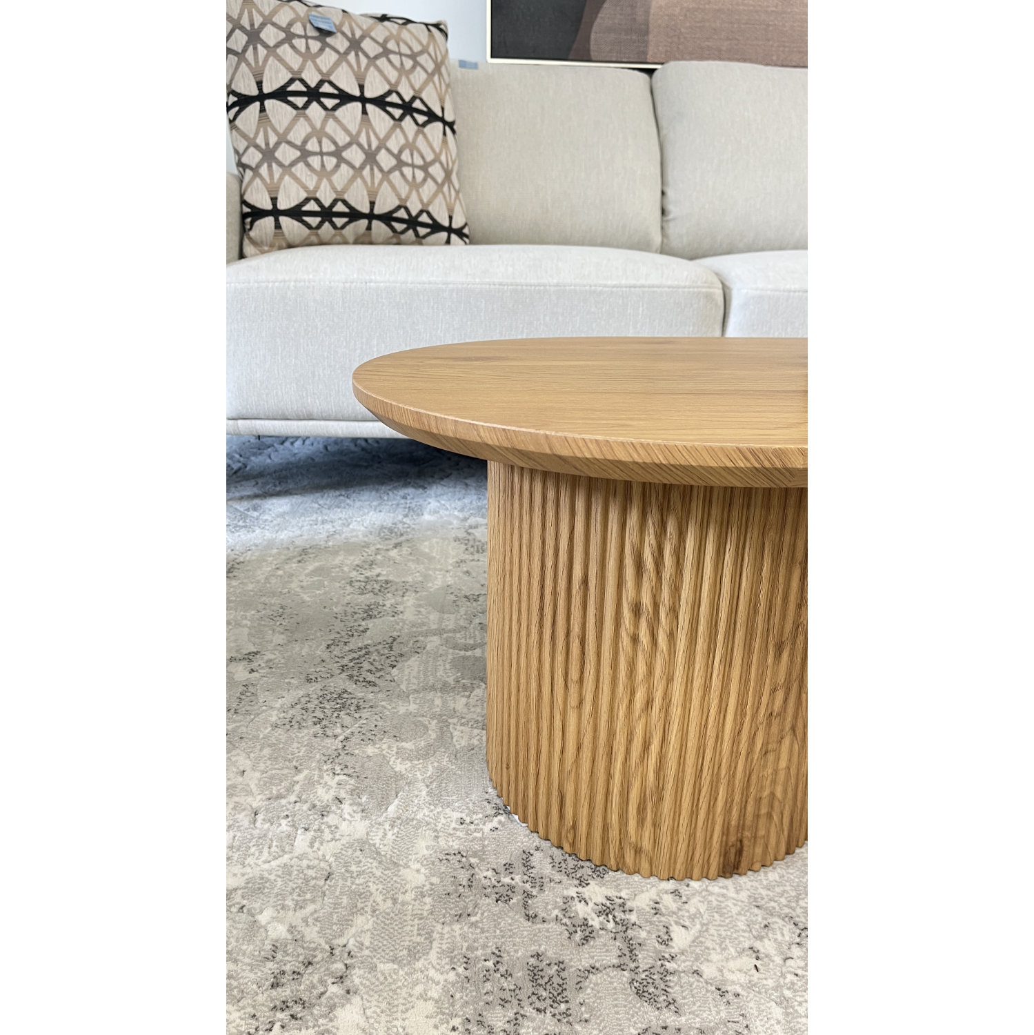 KOSSMAI Modern Oval Coffee Table with Fluted Double Pedestal Base, 39.4” Wide Low Coffee Table for Living Room, Contemporary Accent Table