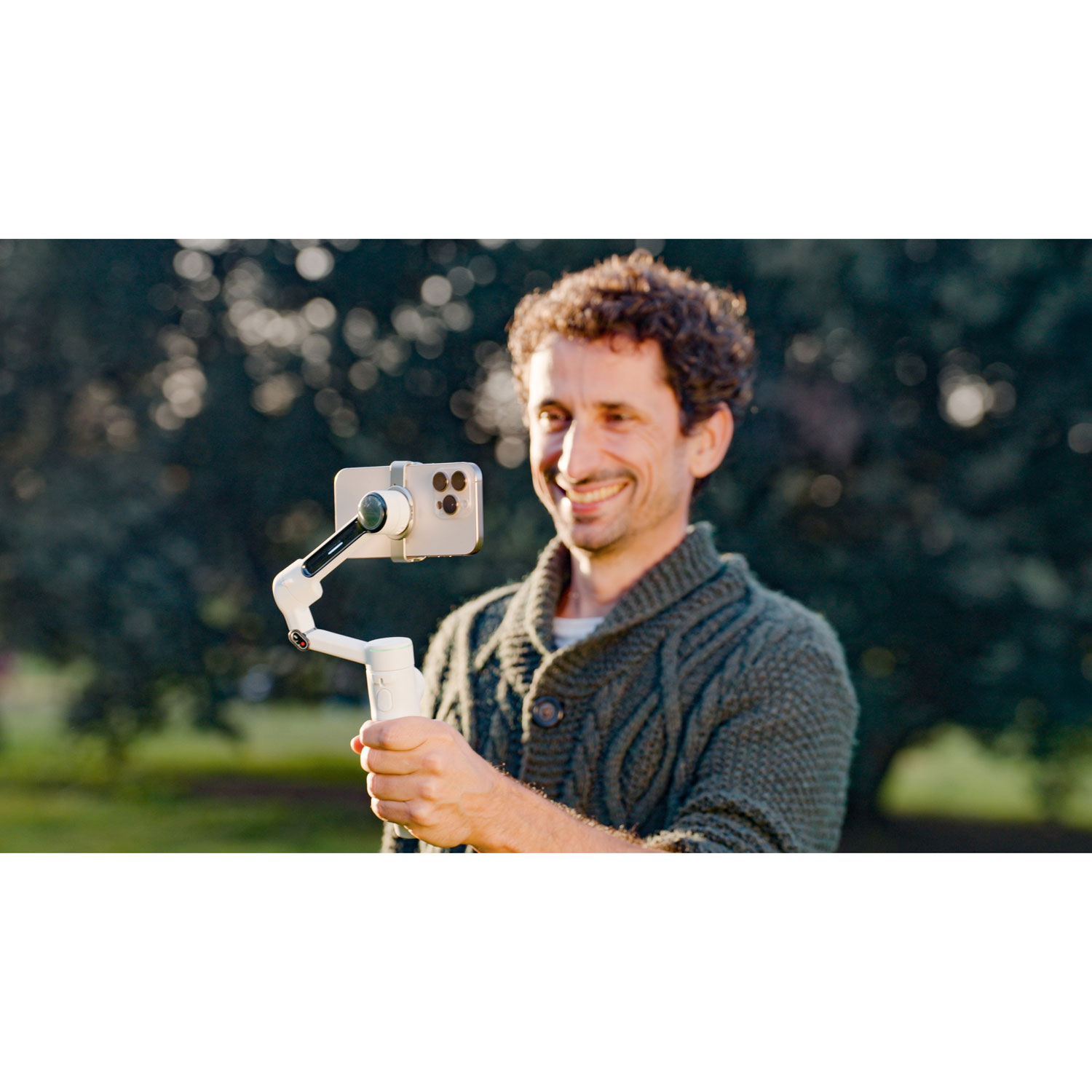 Insta360 Flow 2 Pro Gimbal Stabilizer Bundle - Grey