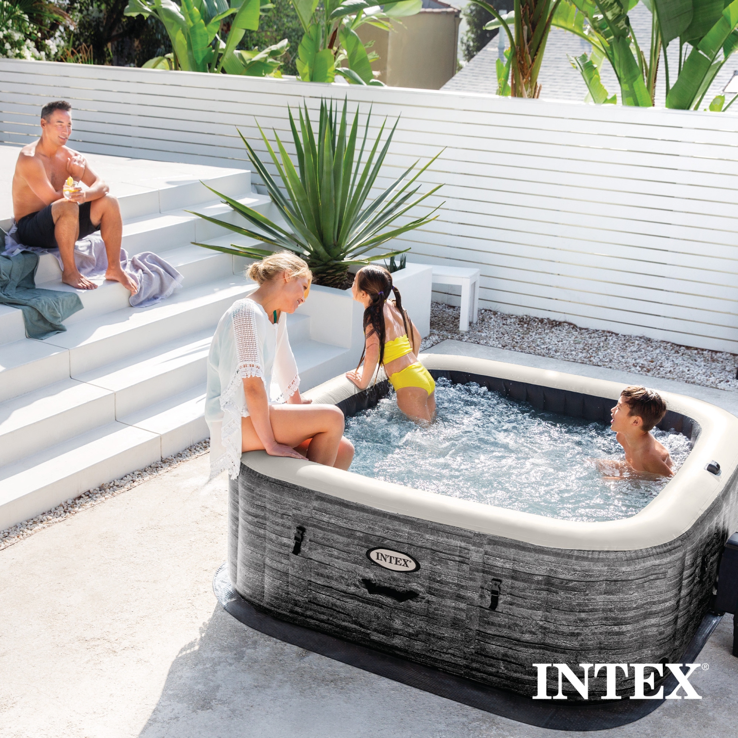 Intex – Ensemble de spa de luxe PureSpa Greystone, 170 jets à bulles avec couvercle, 77 x 28&nbsp;po