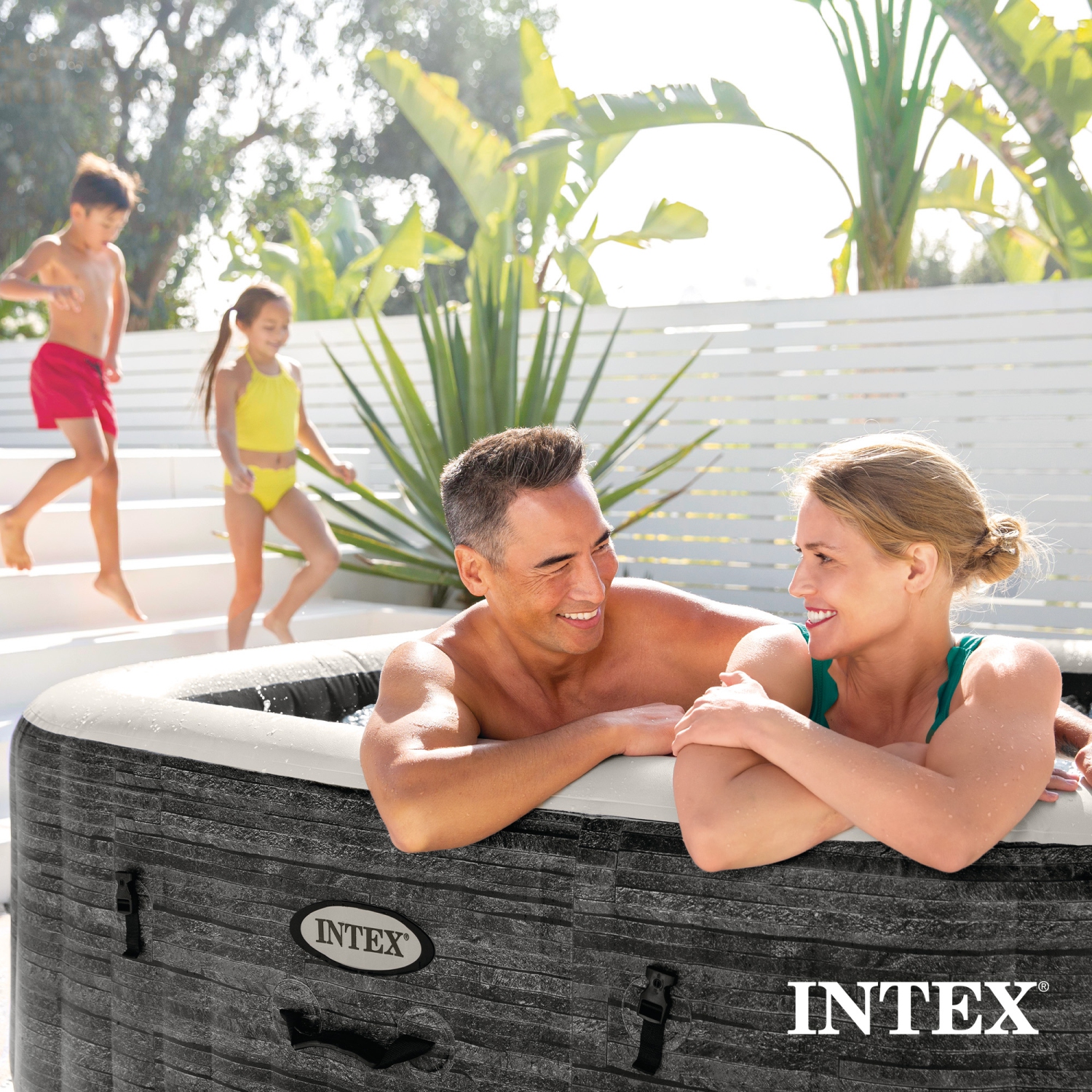 Intex – Ensemble de spa de luxe PureSpa Greystone, 170 jets à bulles avec couvercle, 77 x 28&nbsp;po