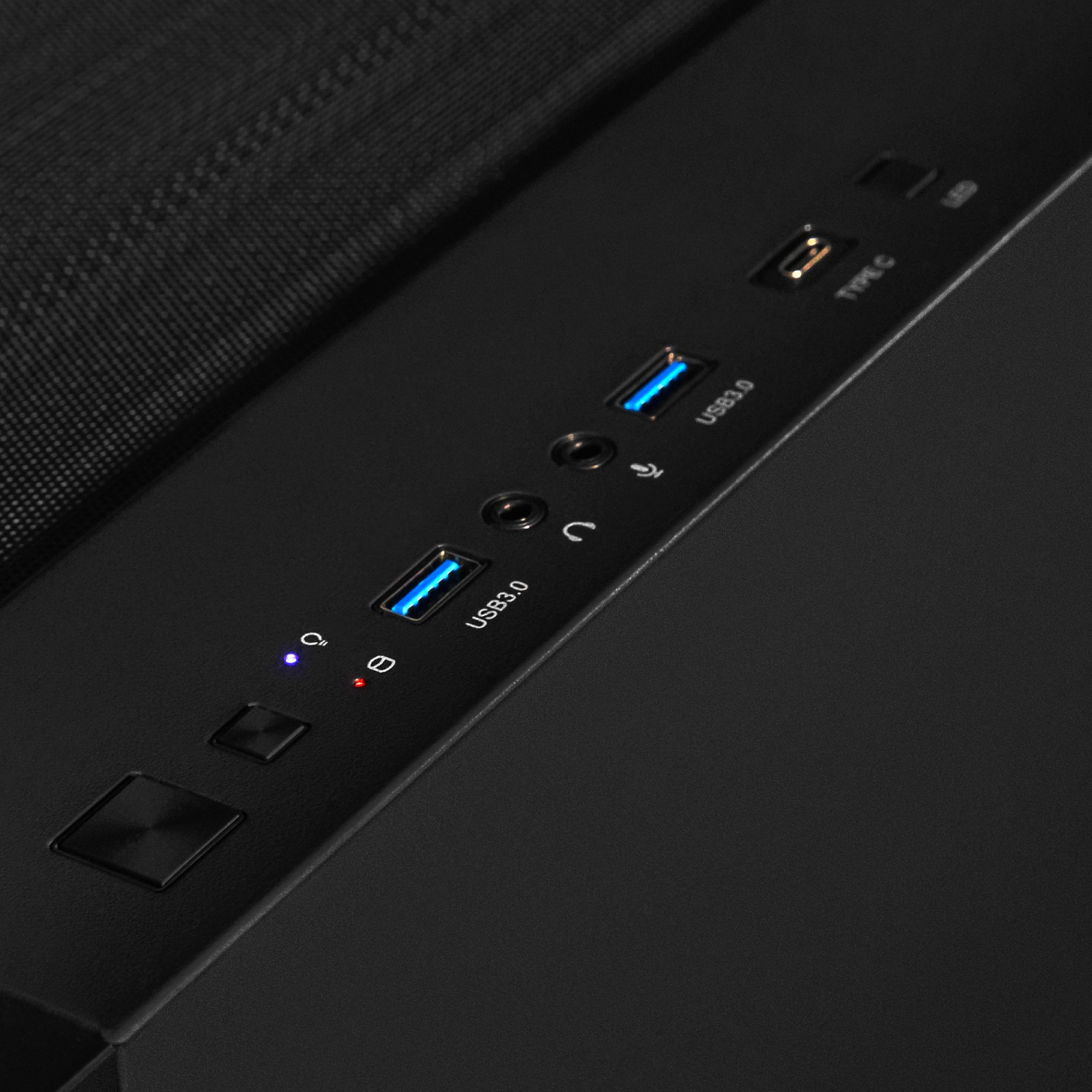 CLX SET Gaming Desktop - Liquid Cooled AMD Ryzen 7 7800X3D 4.2GHz 8-Core Processor, 32GB DDR5 Memory, RTX 5070 12GB GDDR7 Graphics, 2TB SSD, WiFi,