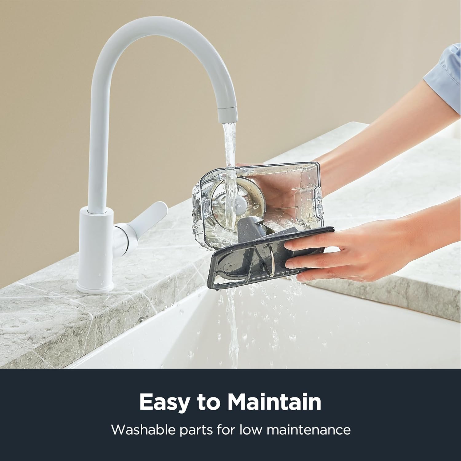 Puissants aspirateurs sans sac pour animaux domestiques d'Eureka, aspirateur domestique léger pour tapis et planchers durs, aspirateur portatif avec