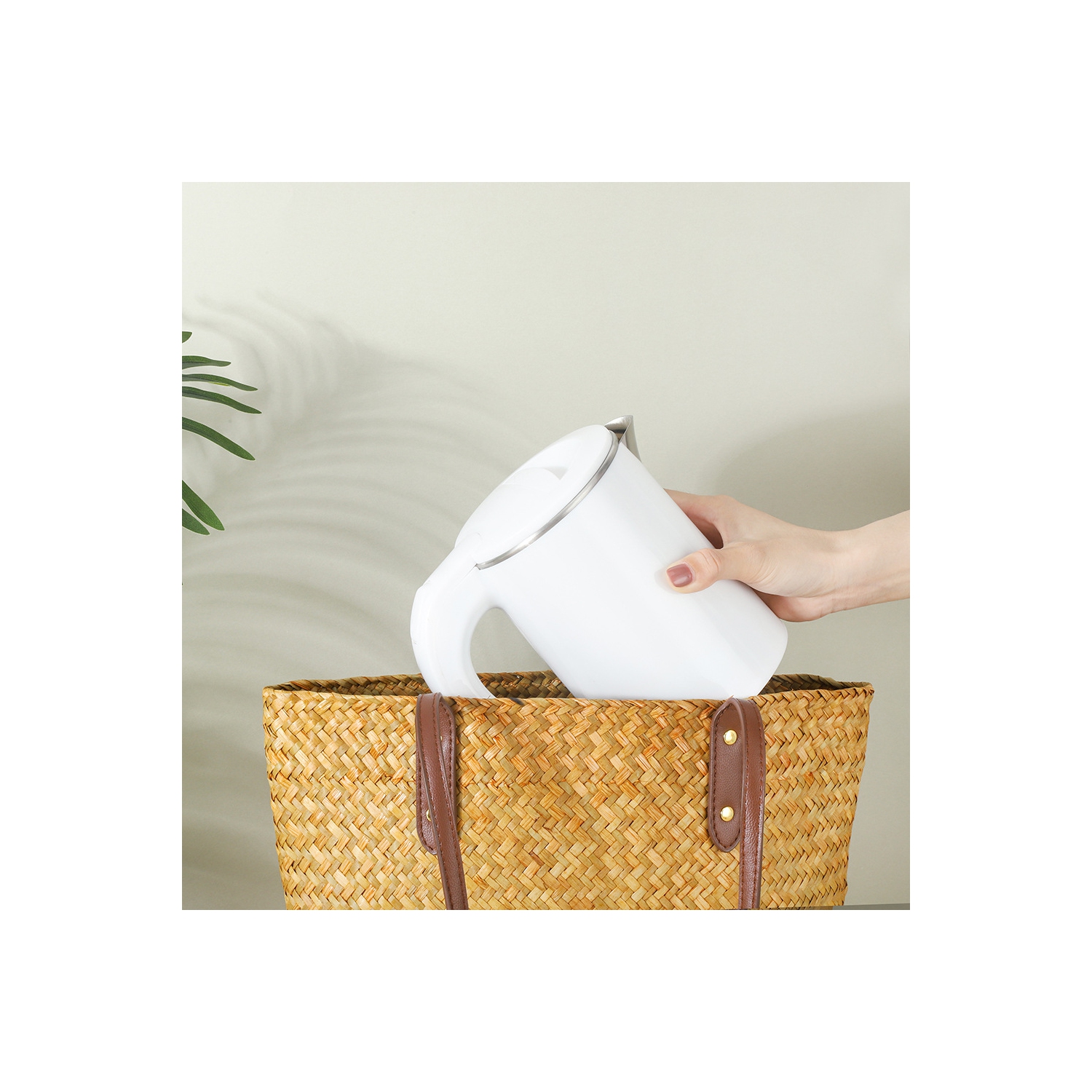 Bouilloire de voyage en acier inoxydable de 0,6 L – ébullition rapide en 6 minutes, fonctionnement à un bouton, 304 matériau anti-brûlure,