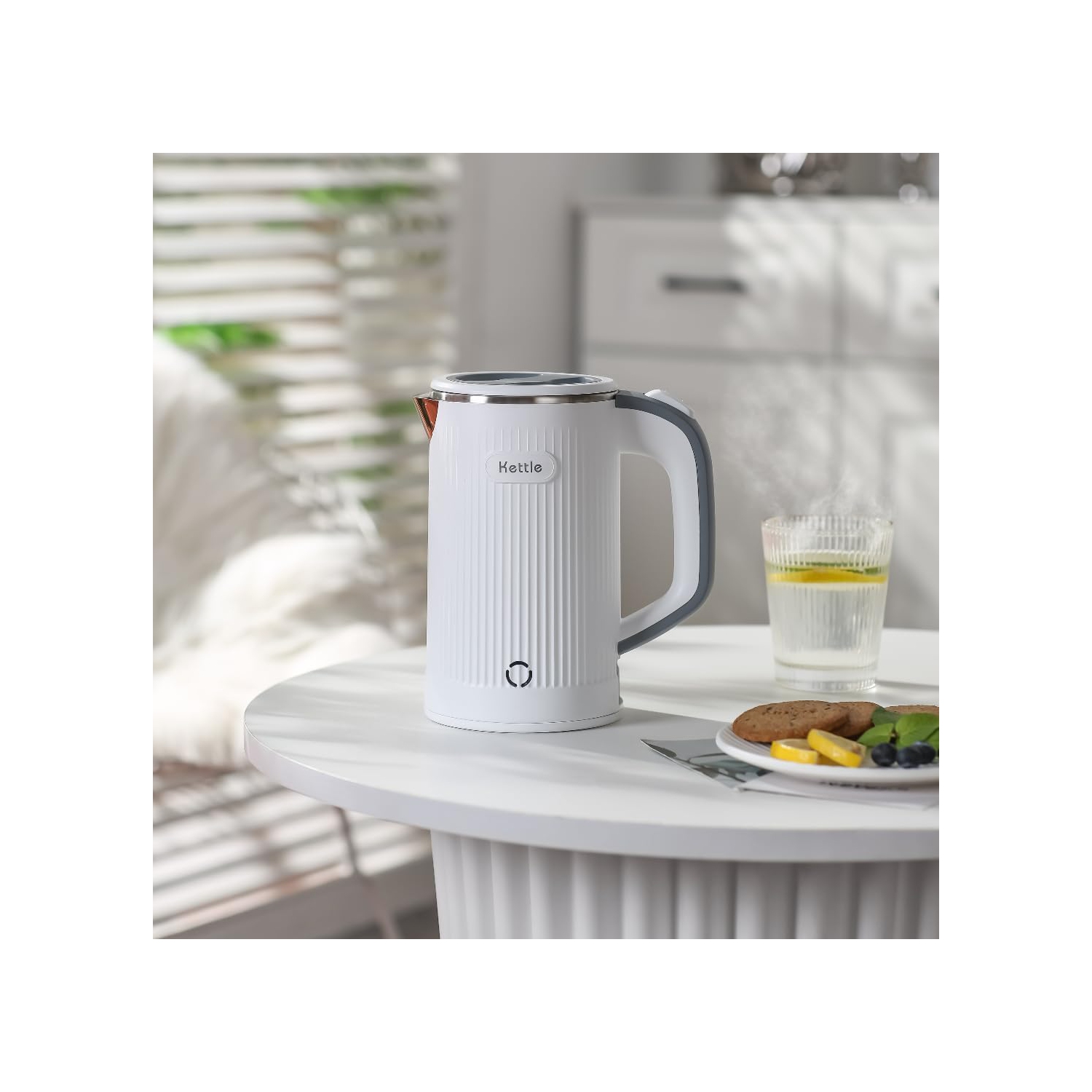 600W Travel Electric Kettle - 4-6 Min Fast Boil, Food-Grade 304 Stainless Steel, Compact & Lightweight for Hotels/Offices（White）