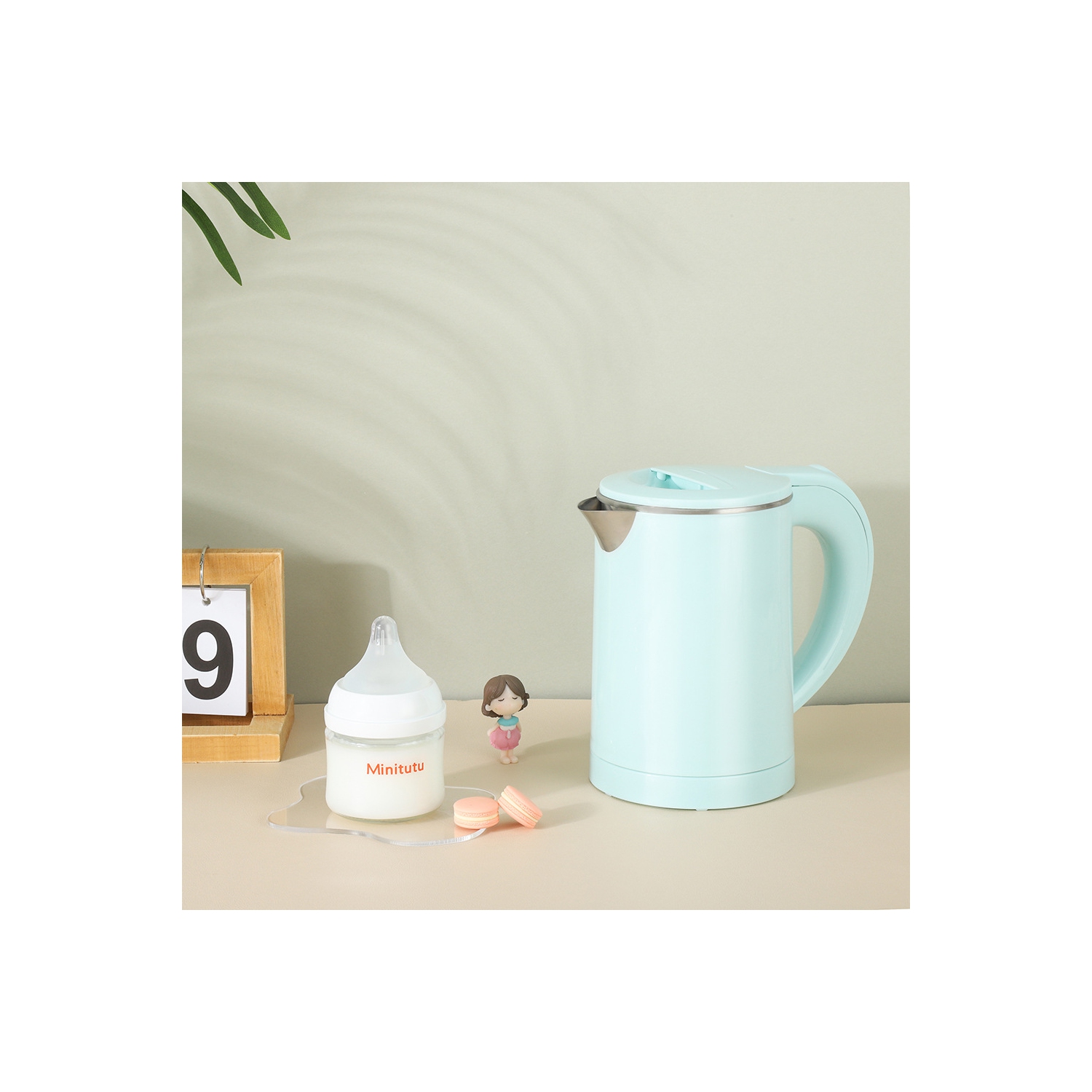 0.6L stainless steel travel kettle - 6 minutes fast boiling, one-button operation, 304 anti-scalding material, travel-friendly