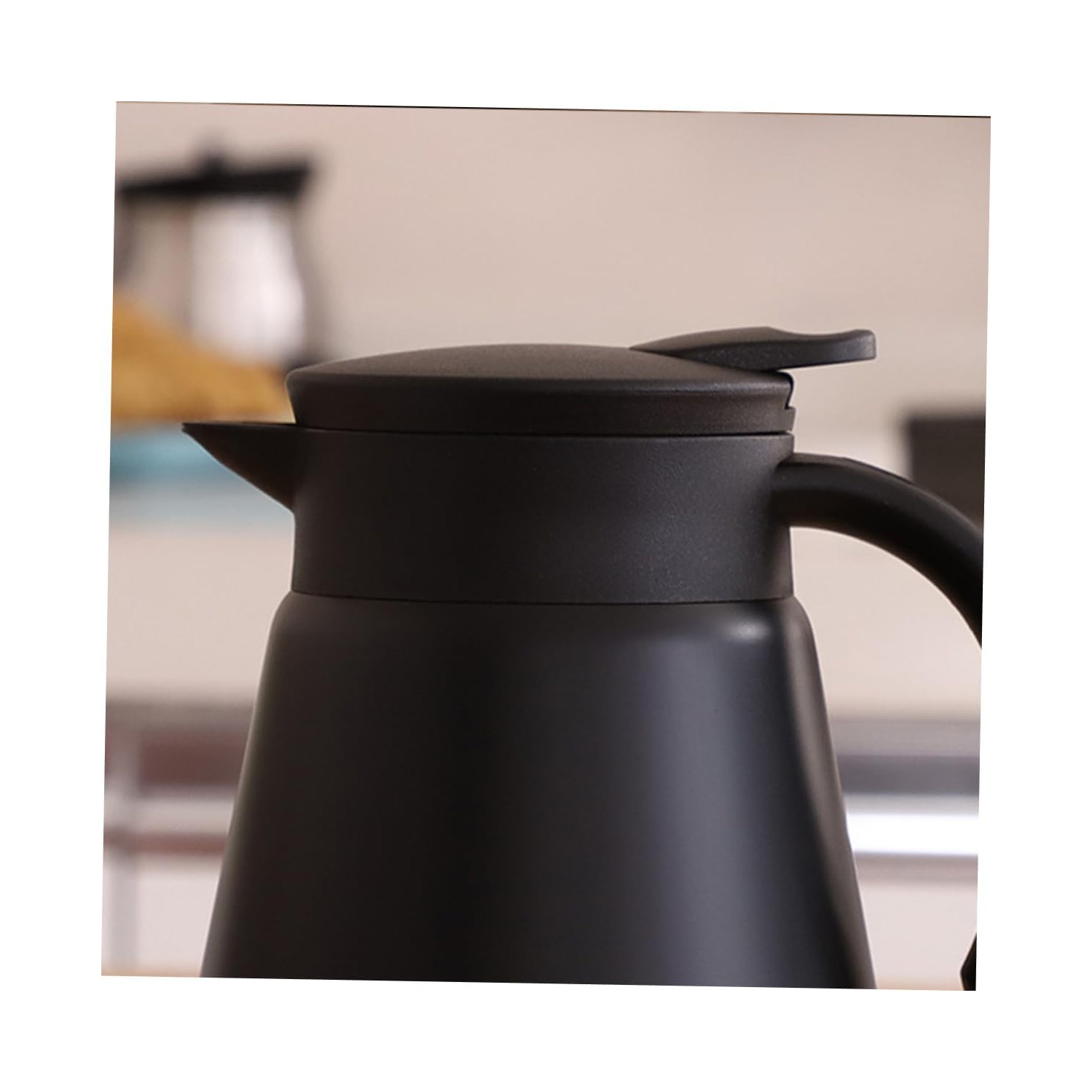 304 stainless steel coffee pot - 680 ml vacuum thermos, double-layer vacuum household hot water kettle, simple hand-poured coffee pot