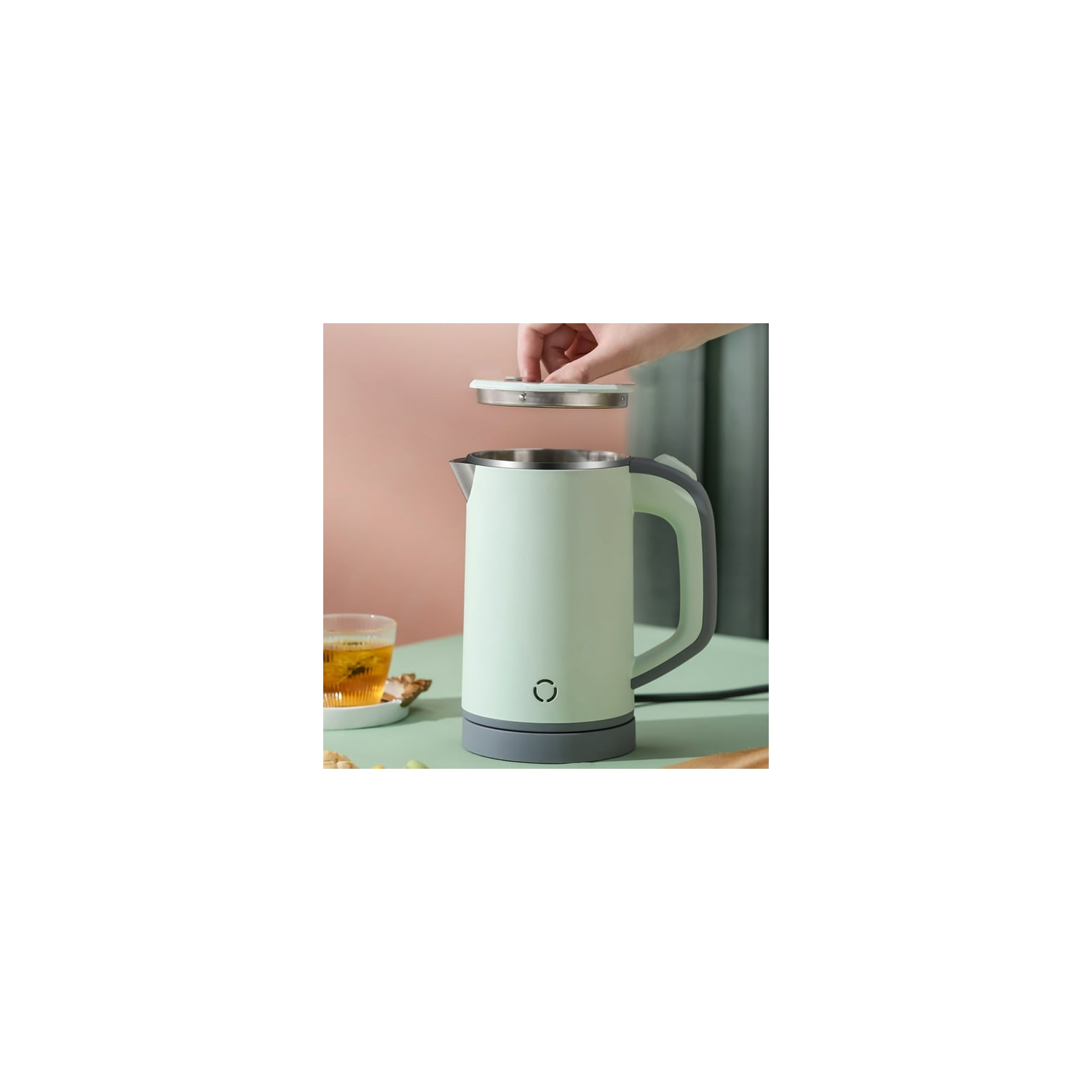 Bouilloire électrique miniature portative 0,8 L – Acier inoxydable, isolation à double paroi, ébullition sans BPA et antisèche pour les voyages,