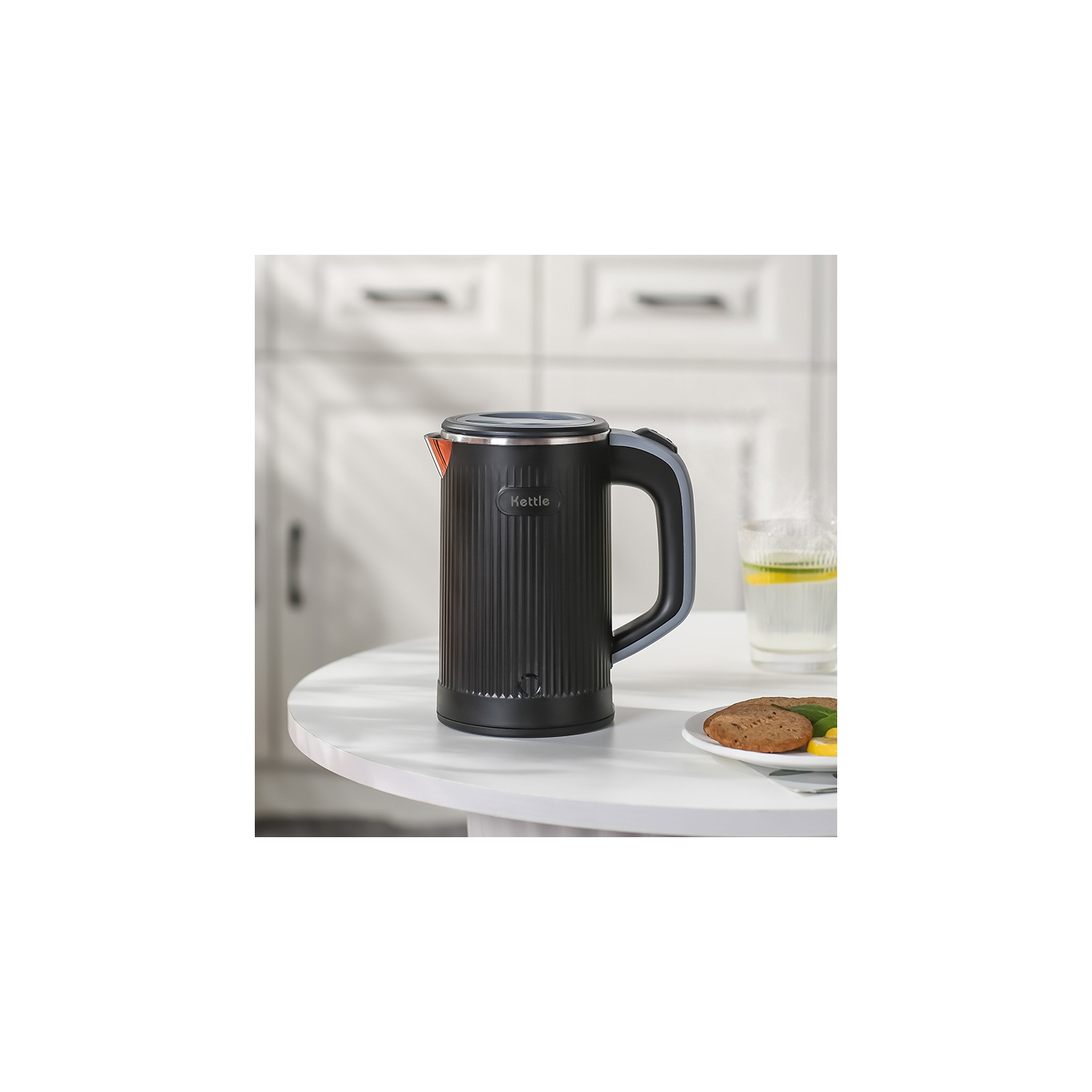 600W Travel Electric Kettle - 4-6 Min Fast Boil, Food-Grade 304 Stainless Steel, Compact & Lightweight for Hotels/Offices（Black）