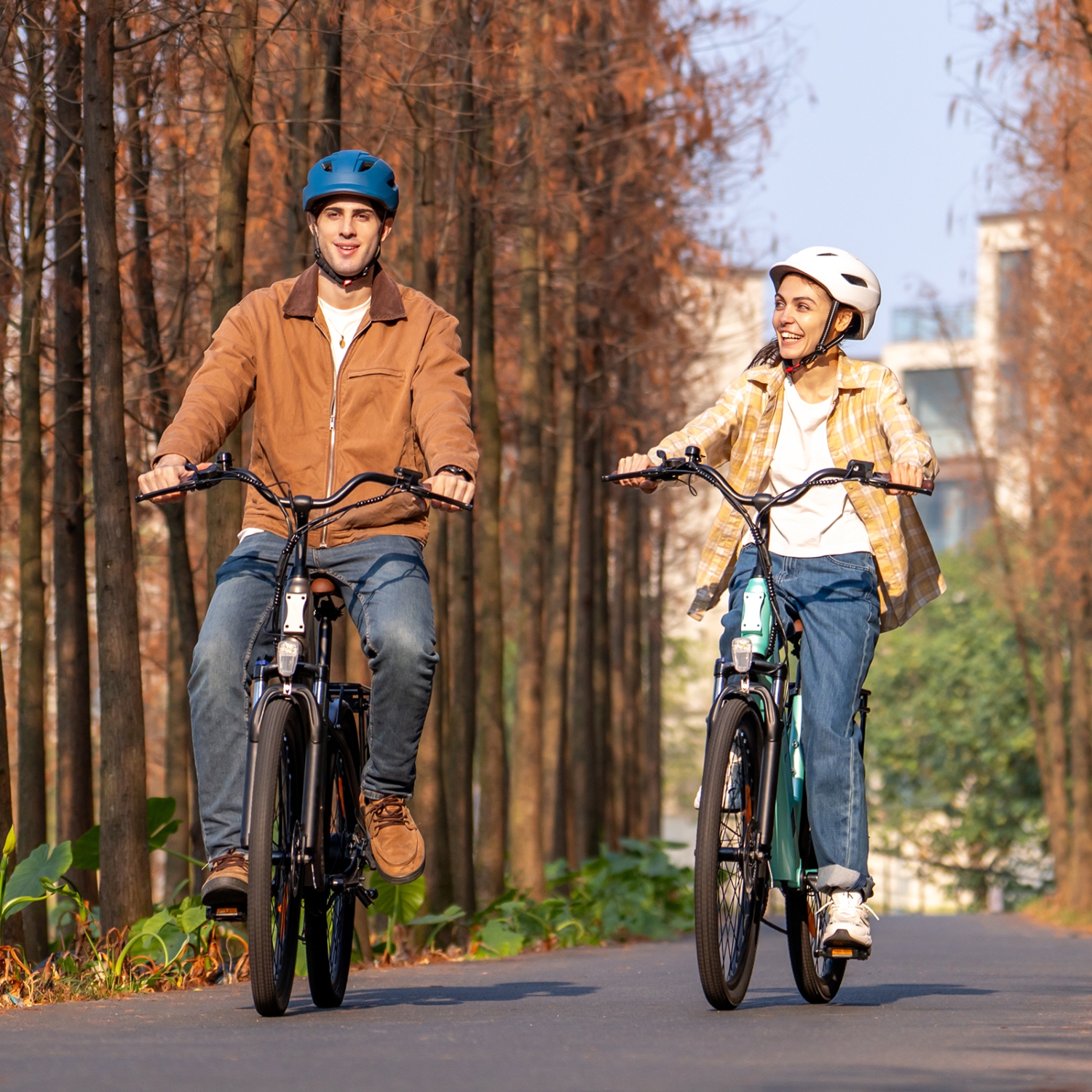 Vélo électrique de trajet pour adultes, vélo électrique de 26&nbsp;po à 7 vitesses avec moteur 350&nbsp;W et batterie amovible 36&nbsp;V, vélo