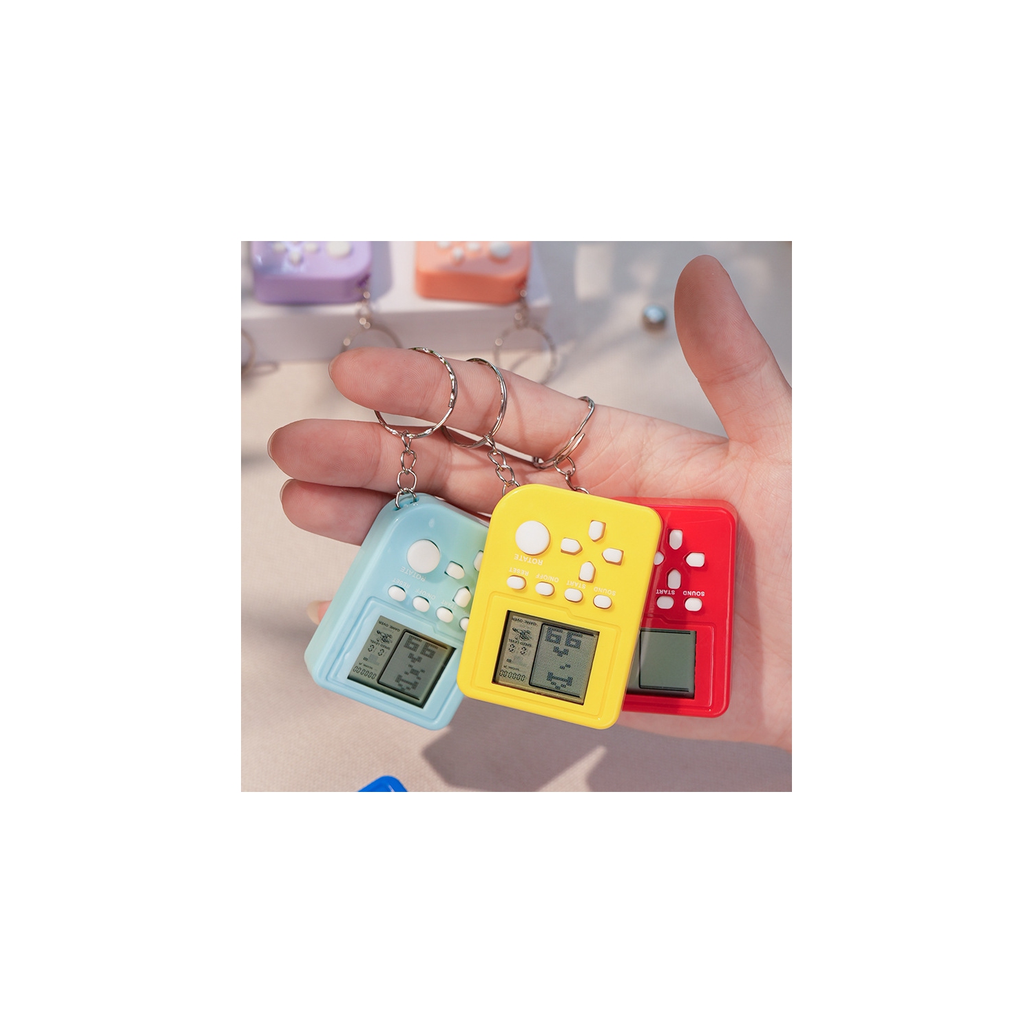 Casual Handheld Game Console Keychain, Compact Fidget Toy Keychain, Retro Style Mini Game Console Accessory, Good for Gift Giving and Casual Use -