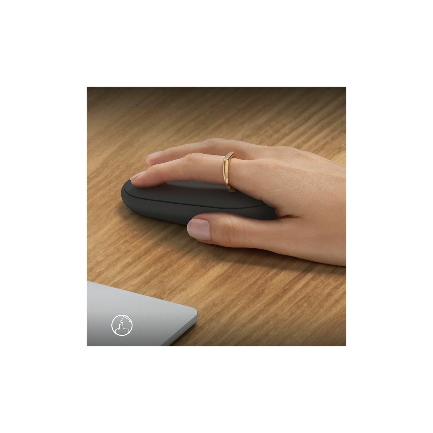 Remis à neuf Souris sans fil Bluetooth mince Pebble Mouse 2 M350s de Logitech, portative, bouton personnalisable, clics silencieux, Easy-Switch pour