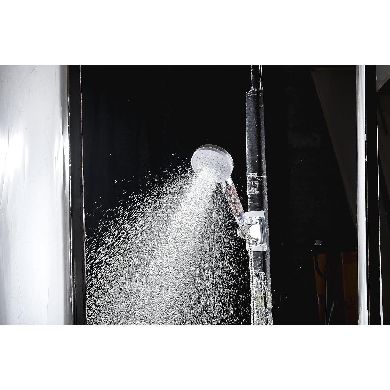 Réglage à cinq vitesses Eau haute pression Filtre adoucissant à ions négatifs Pomme de douche, pomme de douche - blanc argenté