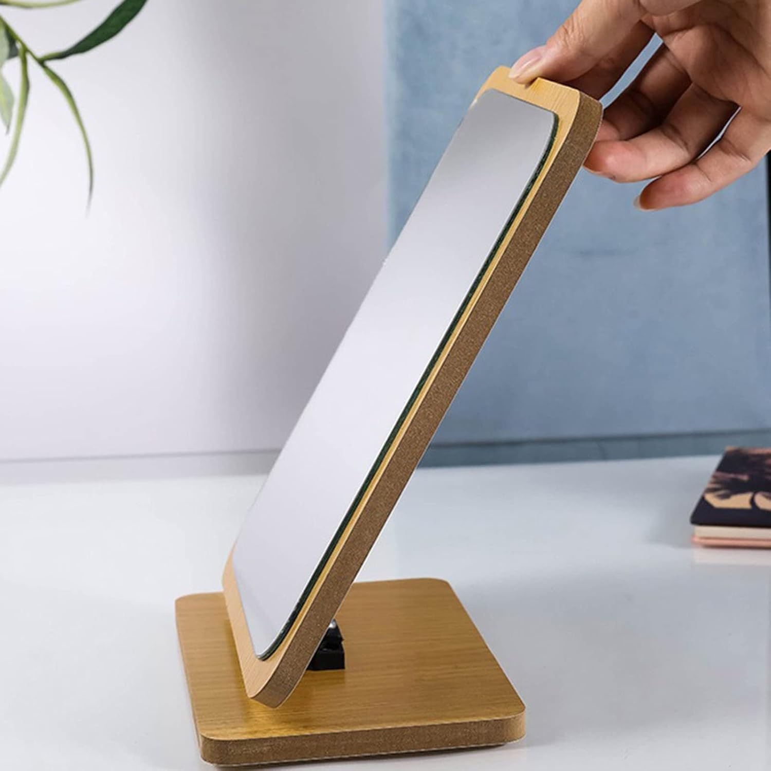 Miroir de maquillage de bureau miroir de maquillage pivotant sur 180 degrés bois naturel réglage multi-angle en bois miroir debout grain de bois -