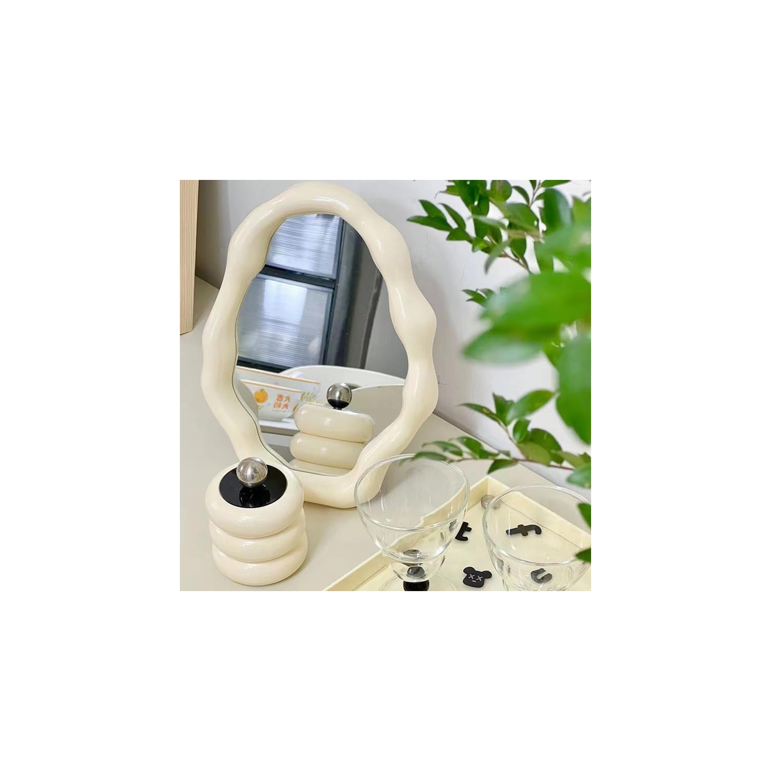 ins style miroir de maquillage nuageux irrégulier, miroir mural blanc crème de forme spéciale jaune