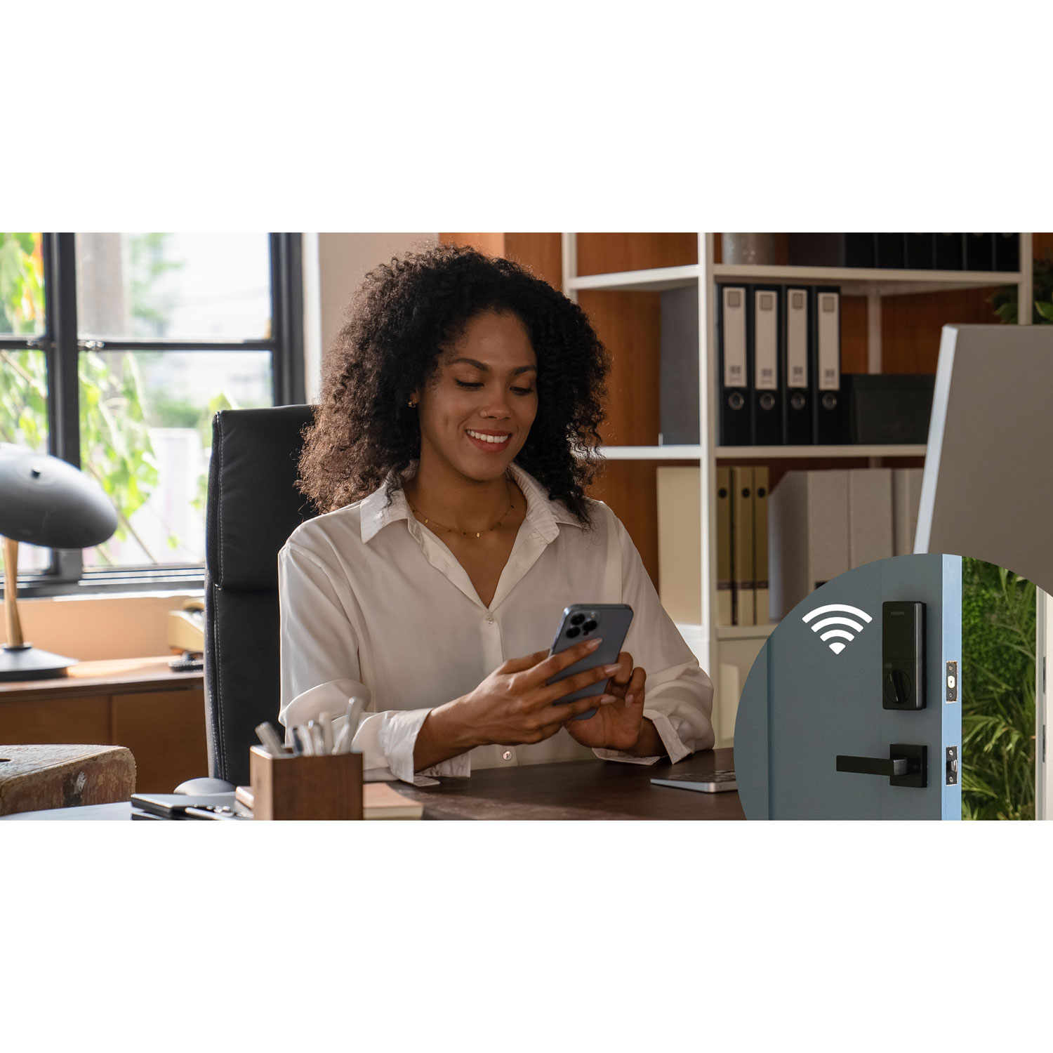 Serrure intelligente à pêne dormant Wi-Fi à reconnaissance de la paume série 5000 de Philips