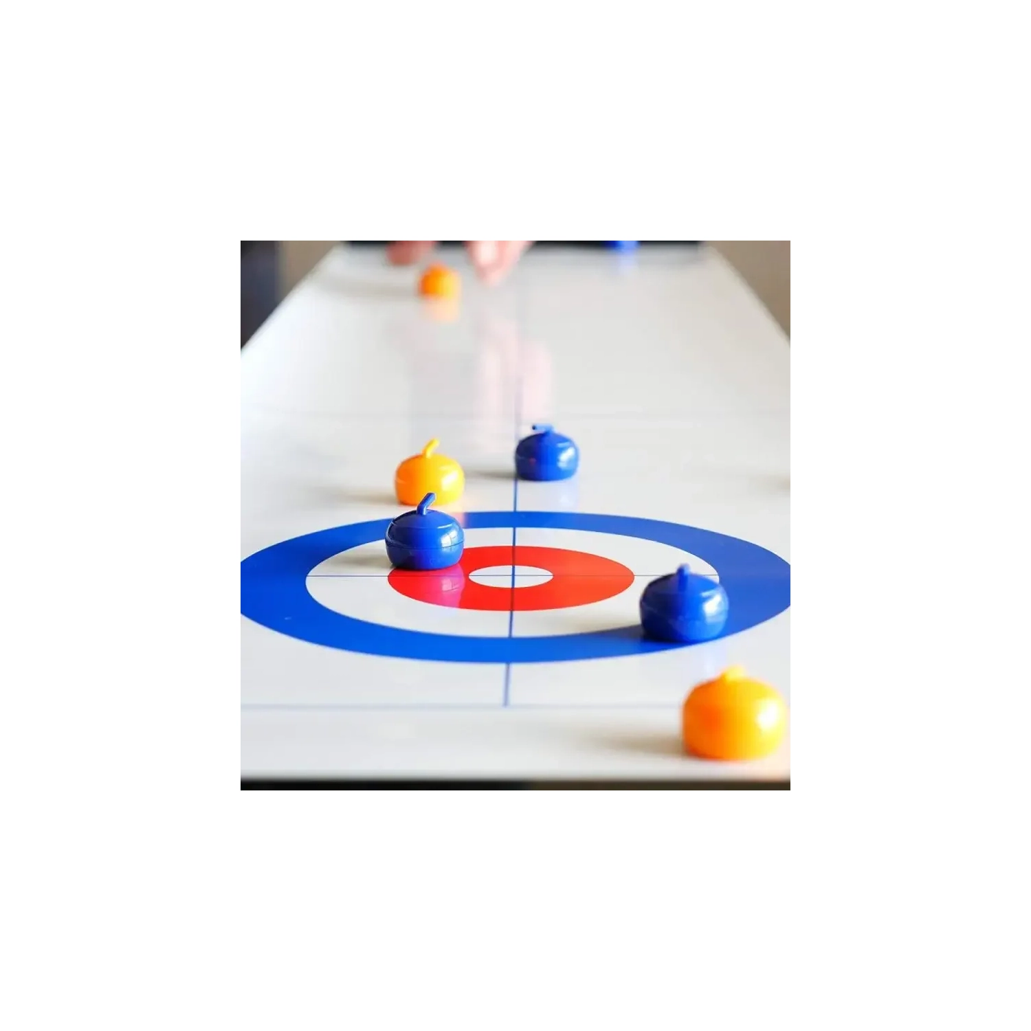 Jeu de curling de table pour adultes et famille. Jeu de sport intérieur amusant pour tout le monde
