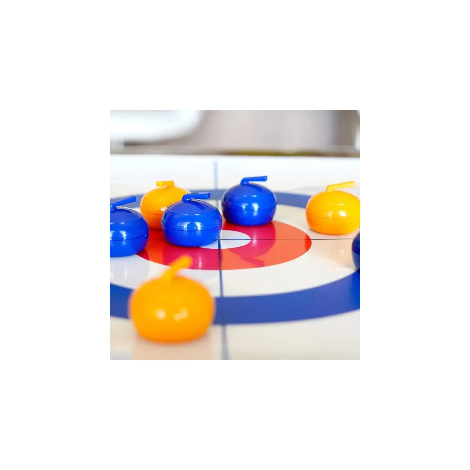 Jeu de curling de table pour adultes et famille. Jeu de sport intérieur amusant pour tout le monde