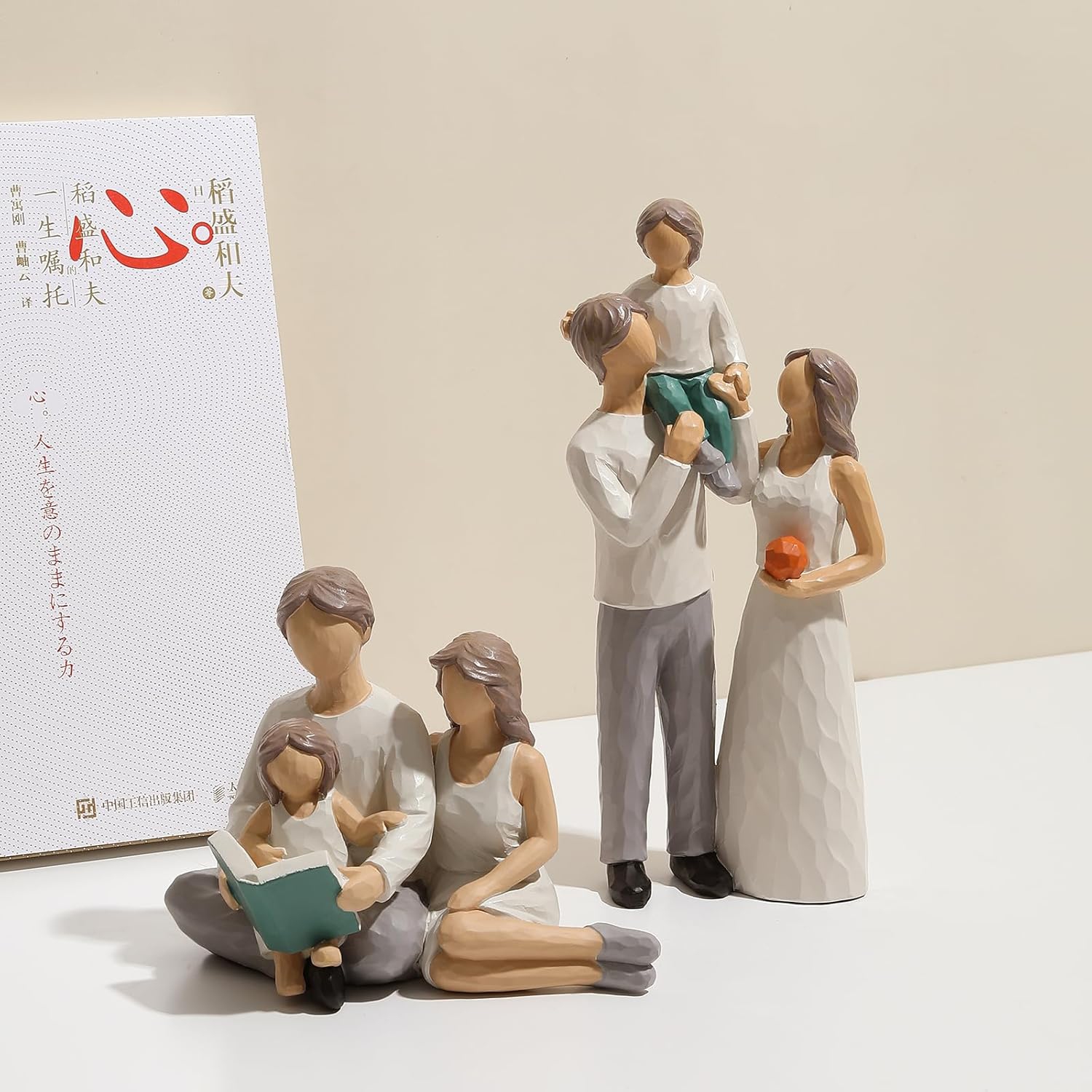 Resin figure ornaments | Living room and study room decorative sculptures | Dust-proof and easy to clean | Art collection gift non-slip base non-slip