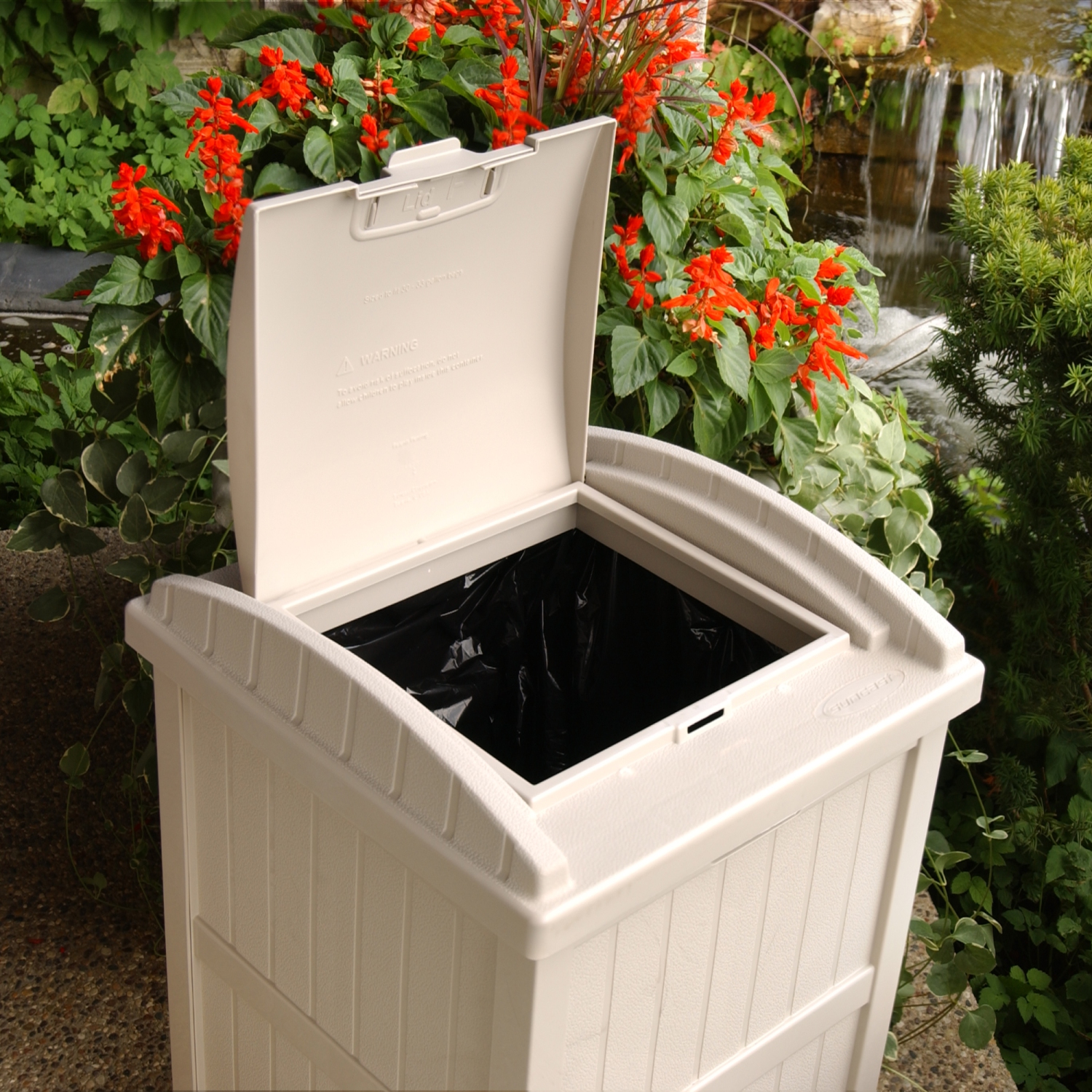 Suncast - Trash Hideaway® - Taupe clair