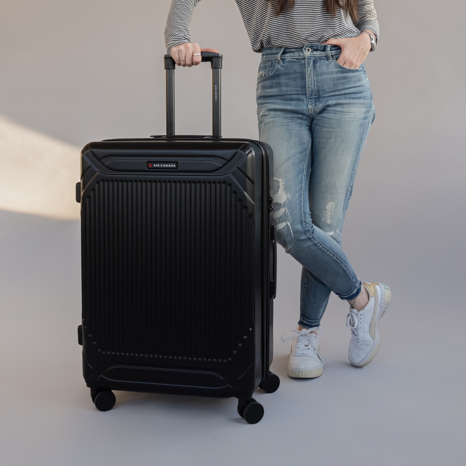 Ensemble de 2 valises rigides MILAN D'AIR CANADA – Valise enregistrée de 24&nbsp;po et valise de cabine