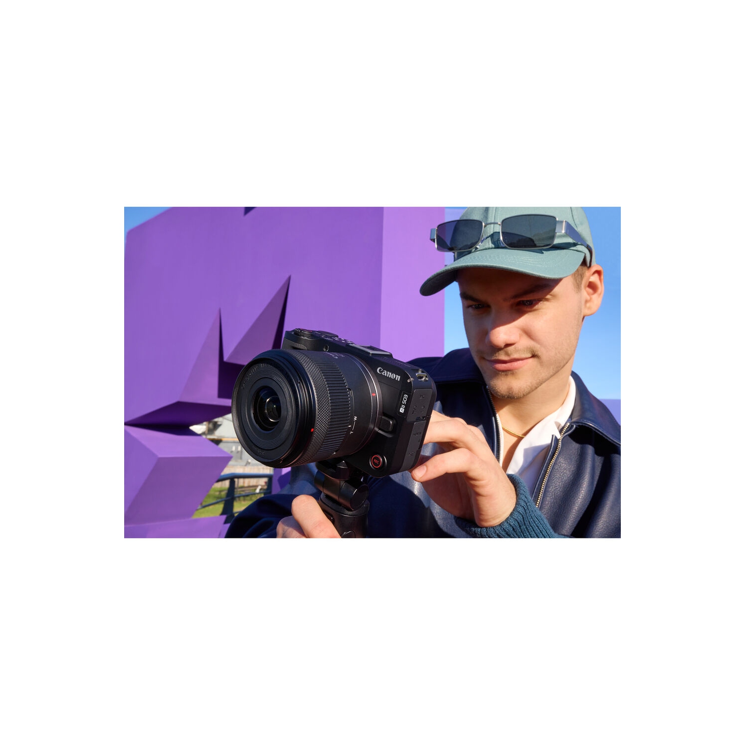 Canon EOS R50 V Mirrorless Camera | 24.2MP, 4K60p, Flip Screen, Dual Pixel AF - Bundle