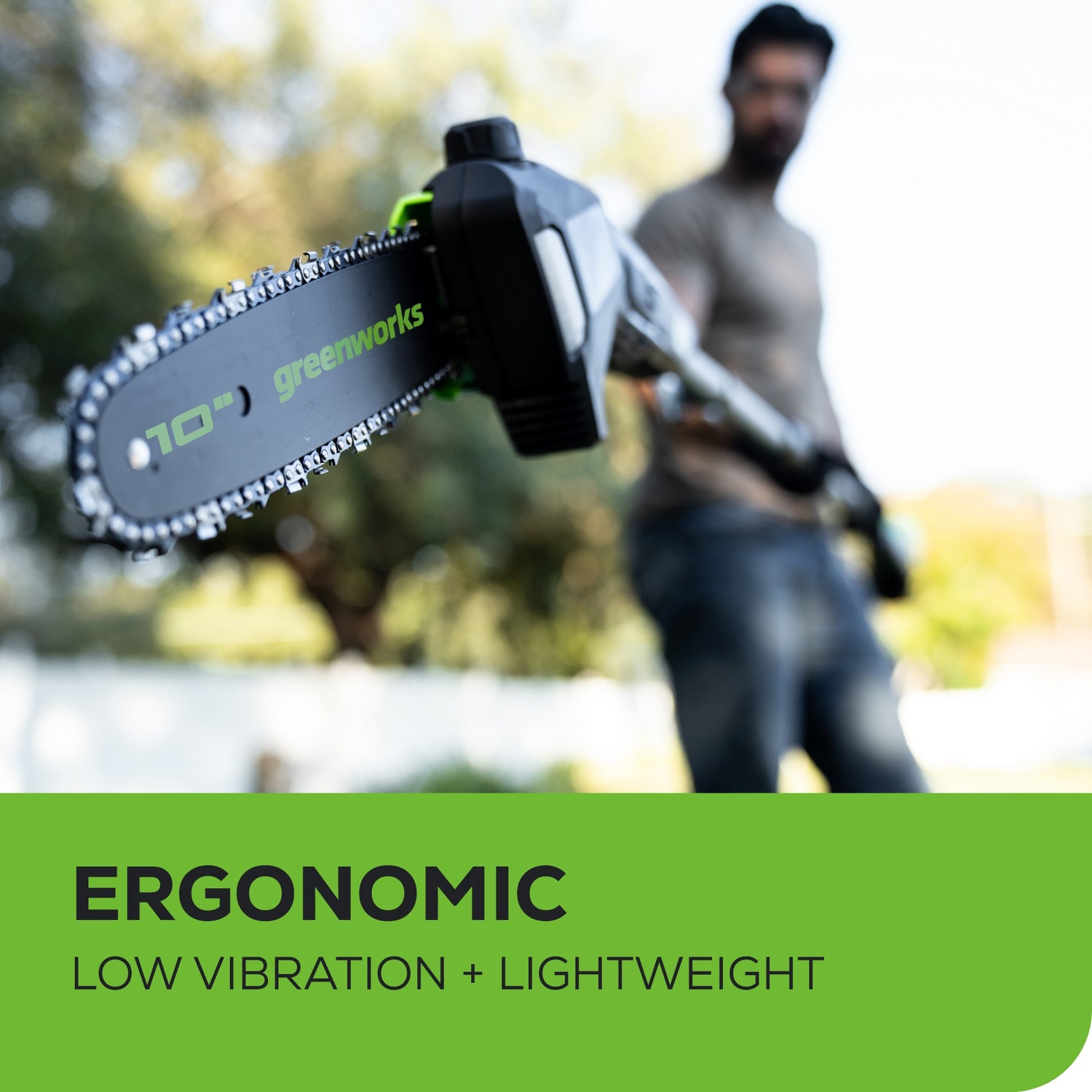 Perche scie sans balais 80 V de 10 po de Greenworks, batterie 2,0 Ah et chargeur inclus