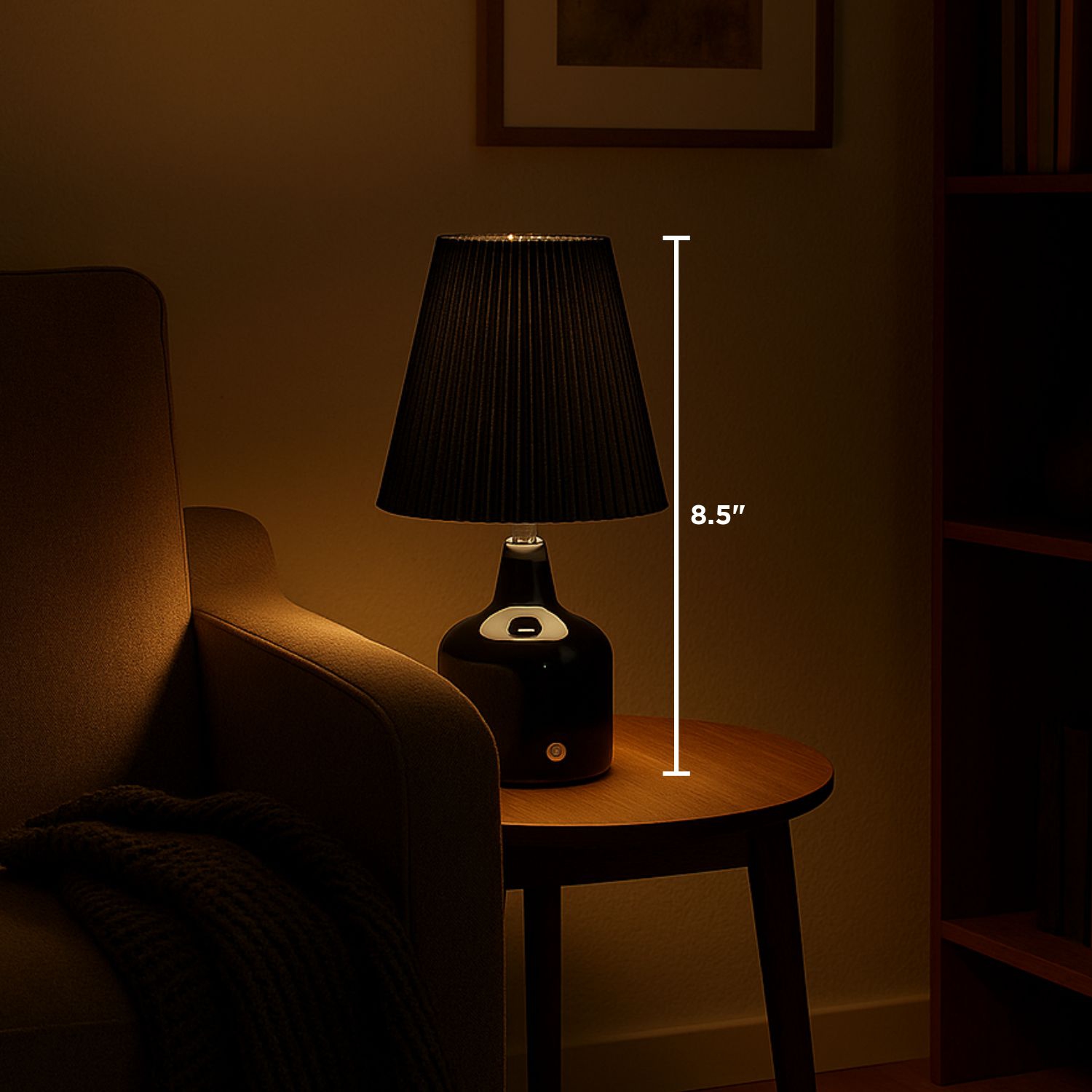 Abbott |Petite lampe LED avec abat-jour plissé – 8,5 po haut. – Noir