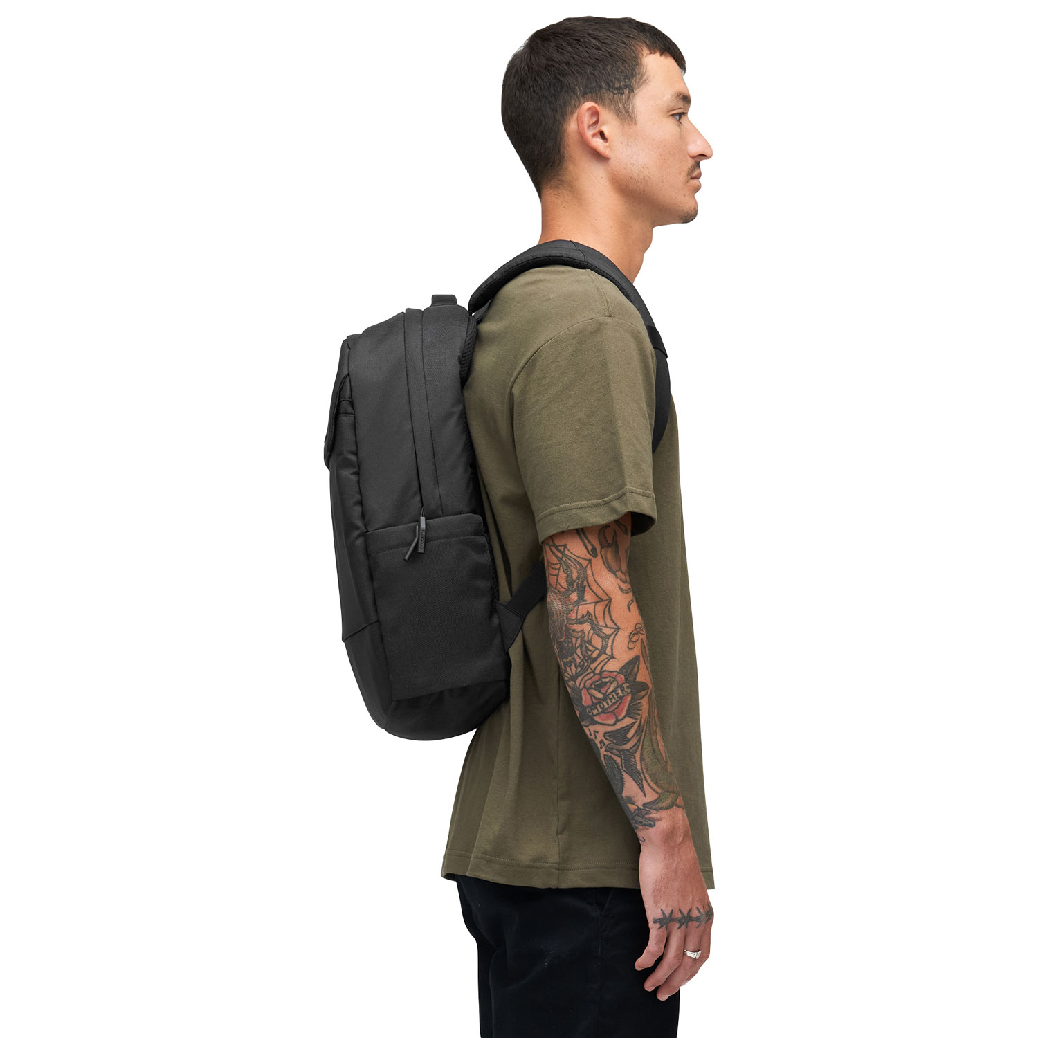 Sac à dos de 20 l Crosstown pour portable de 16 po d'Incase Designs - Noir