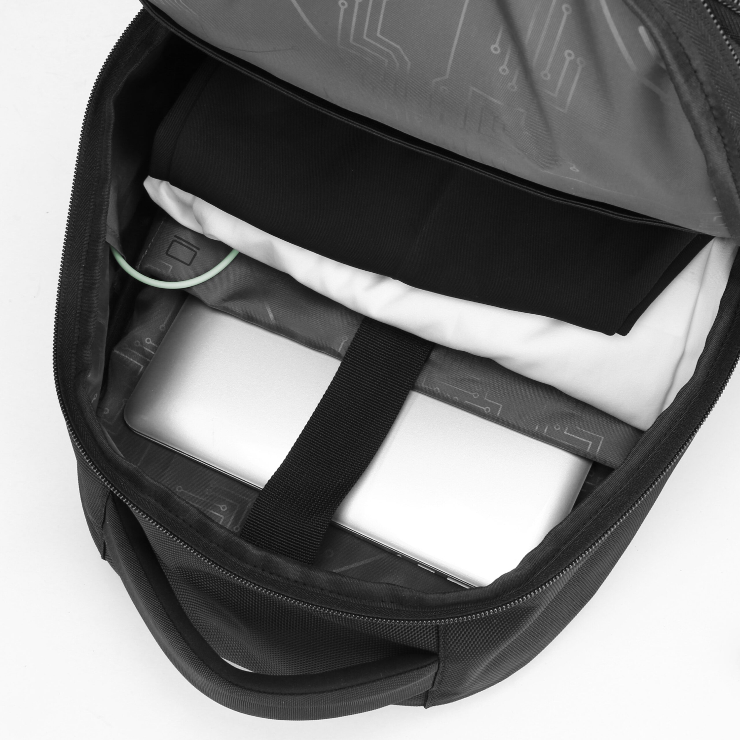 Sac à dos d'école Vector de Swissdigital – Sac pour portable de 17&nbsp;po, chargement USB, détecteur SDD, protection RFID, garniture réfléchissante,