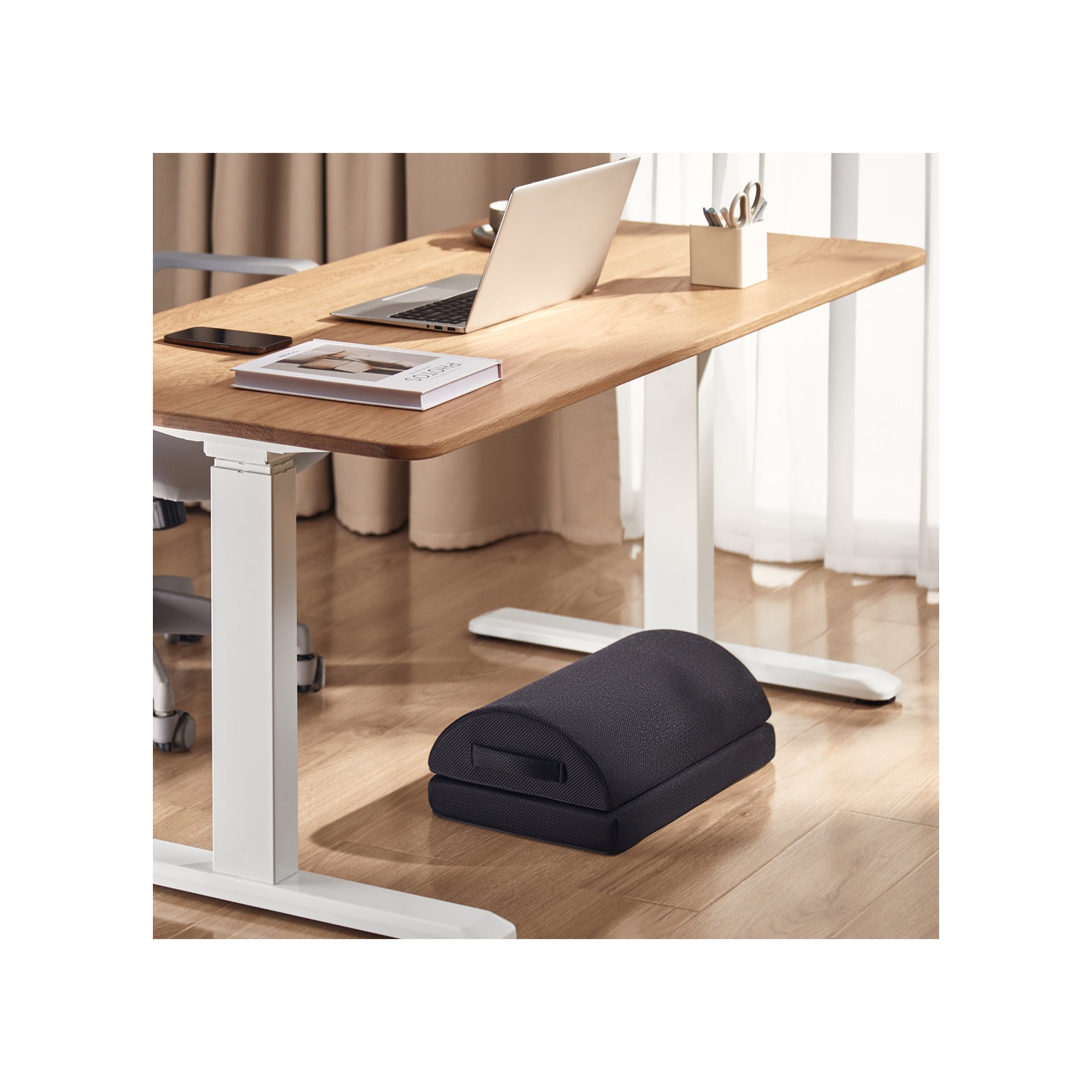 Repose-pieds en mousse à mémoire de Desky – coussin ergonomique haute densité avec housse amovible, base antidérapante et soutien ferme pour une