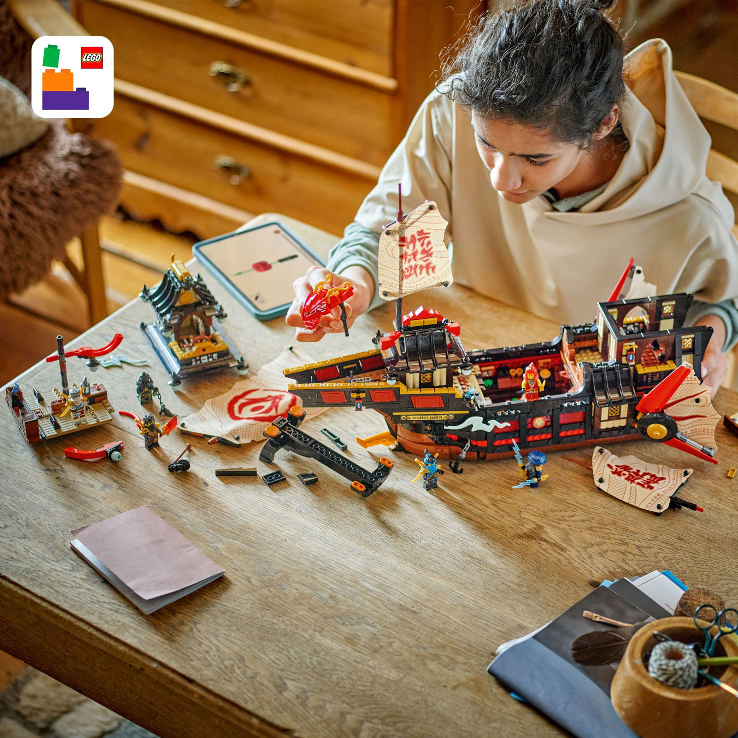 LEGO Ninjago : Le QG du temple des ninjas - 2387 pièces